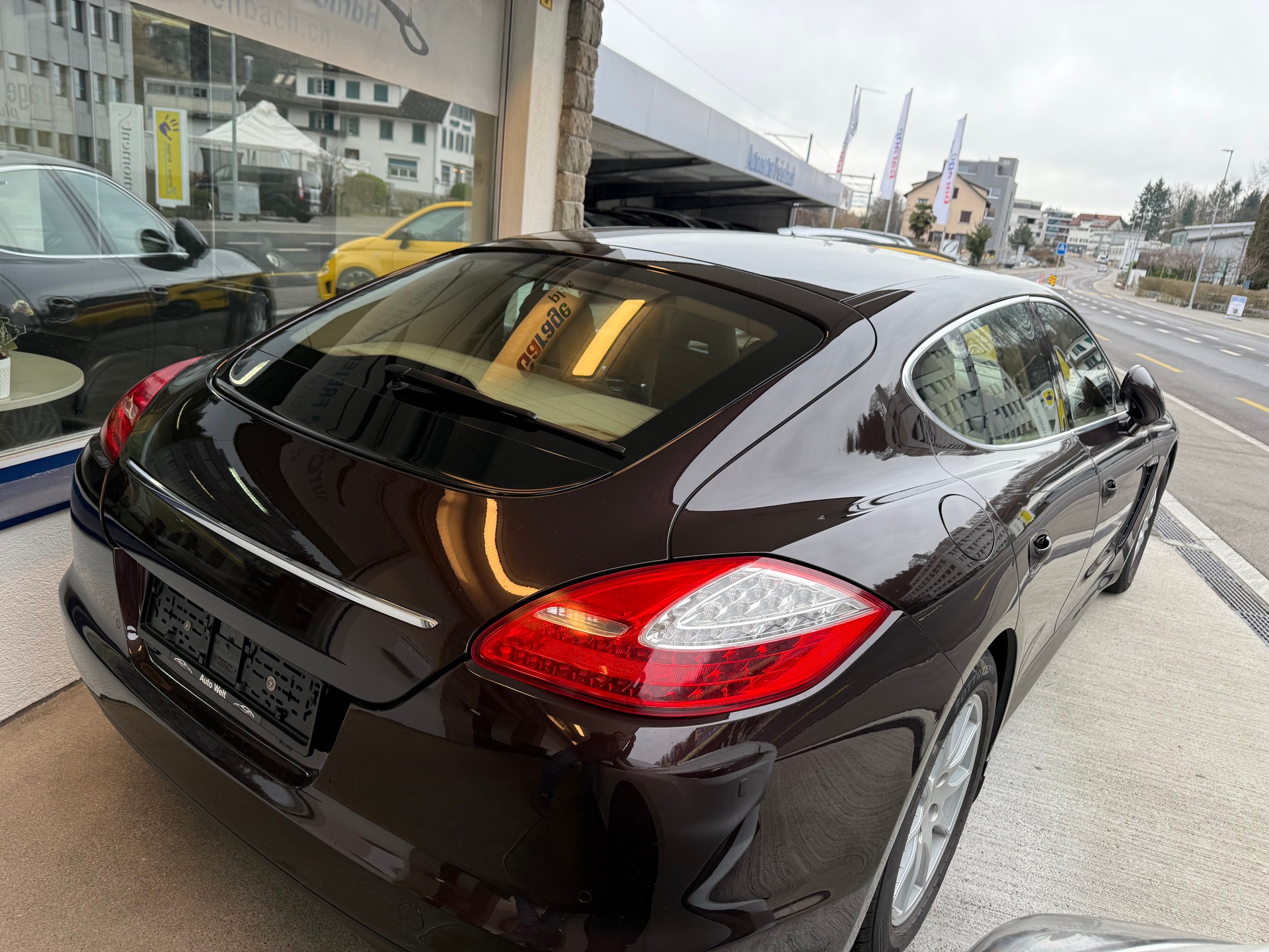 PORSCHE Panamera 4S 4.8 PDK-image-4