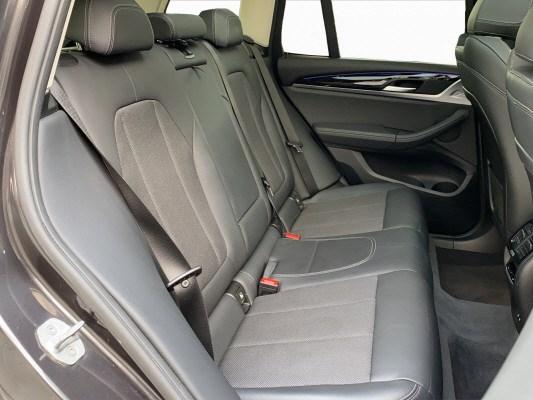 BMW X3 30i xDrive-image-7