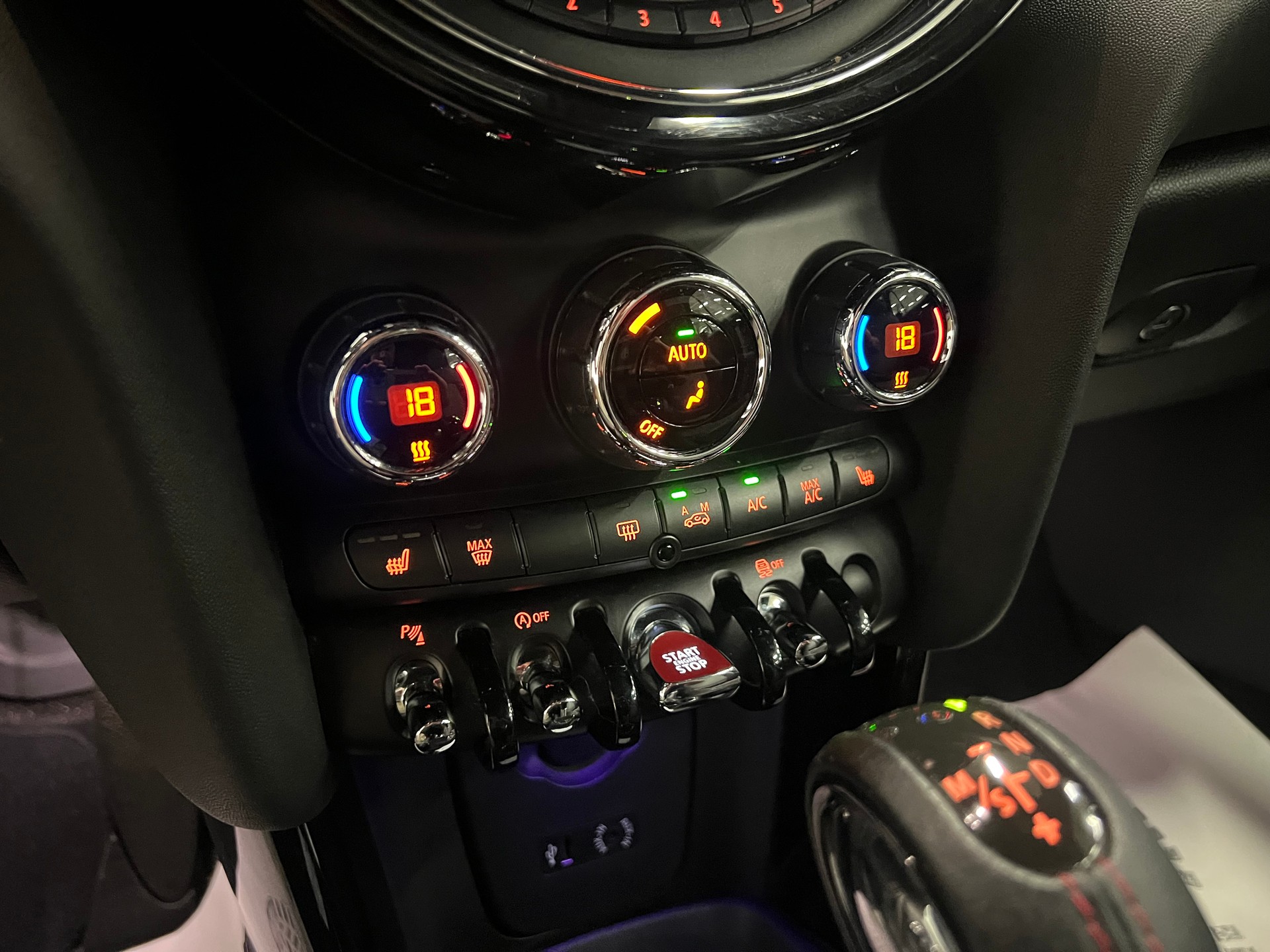 MINI Cooper S Cabriolet Steptronic-image-27