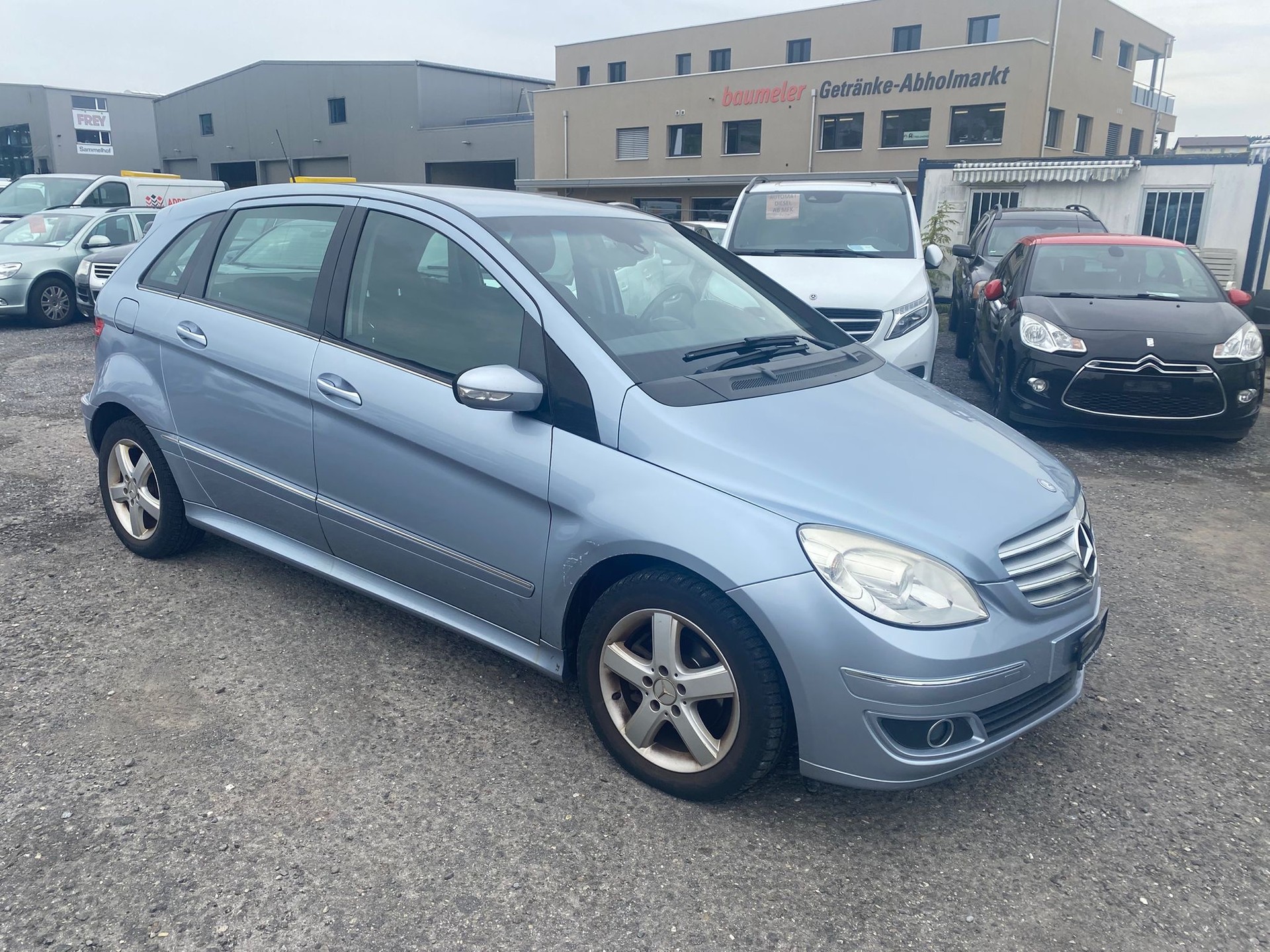 MERCEDES-BENZ B 170-image-1