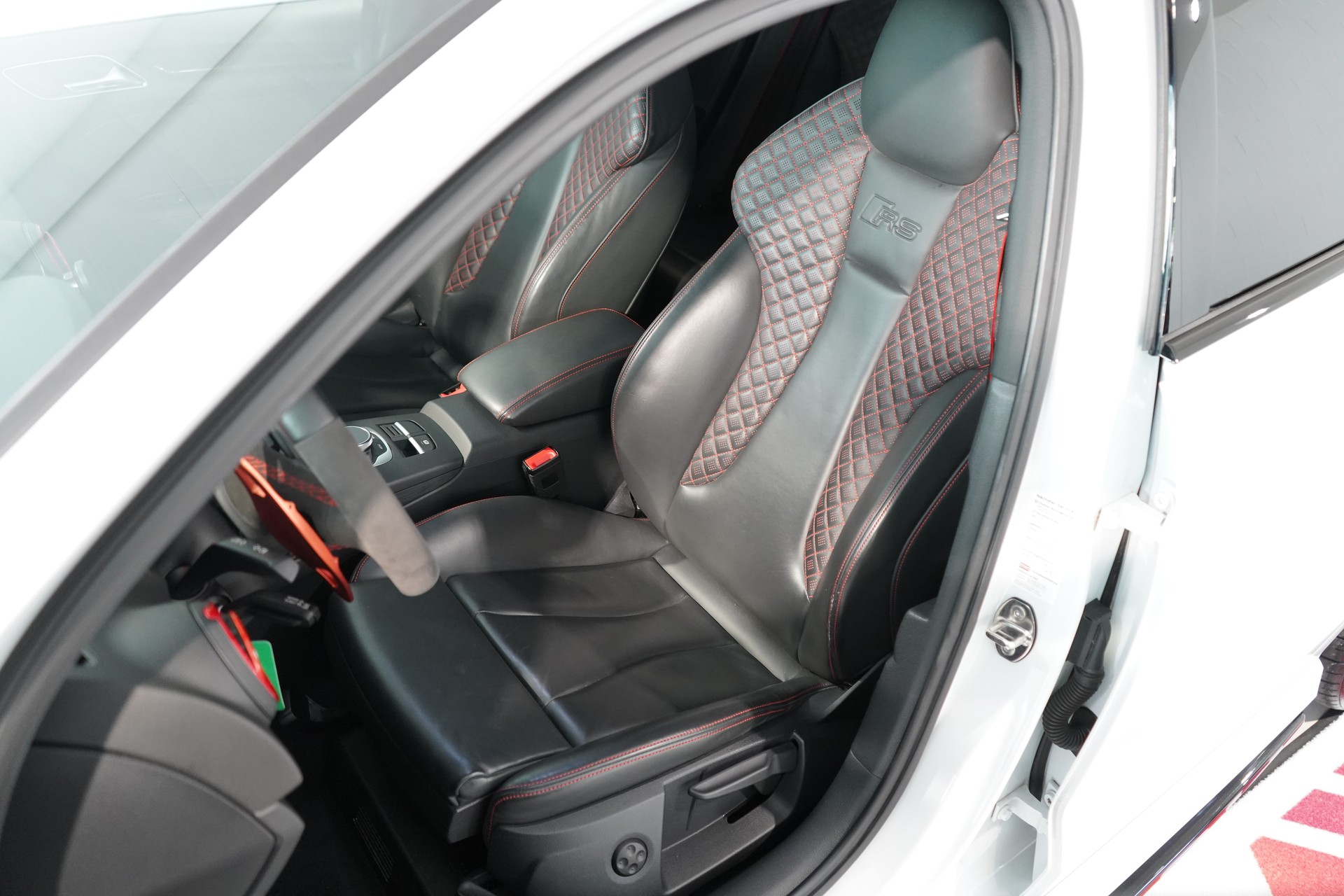 AUDI RS3 Lim. 2.5 TSI quattro-image-5
