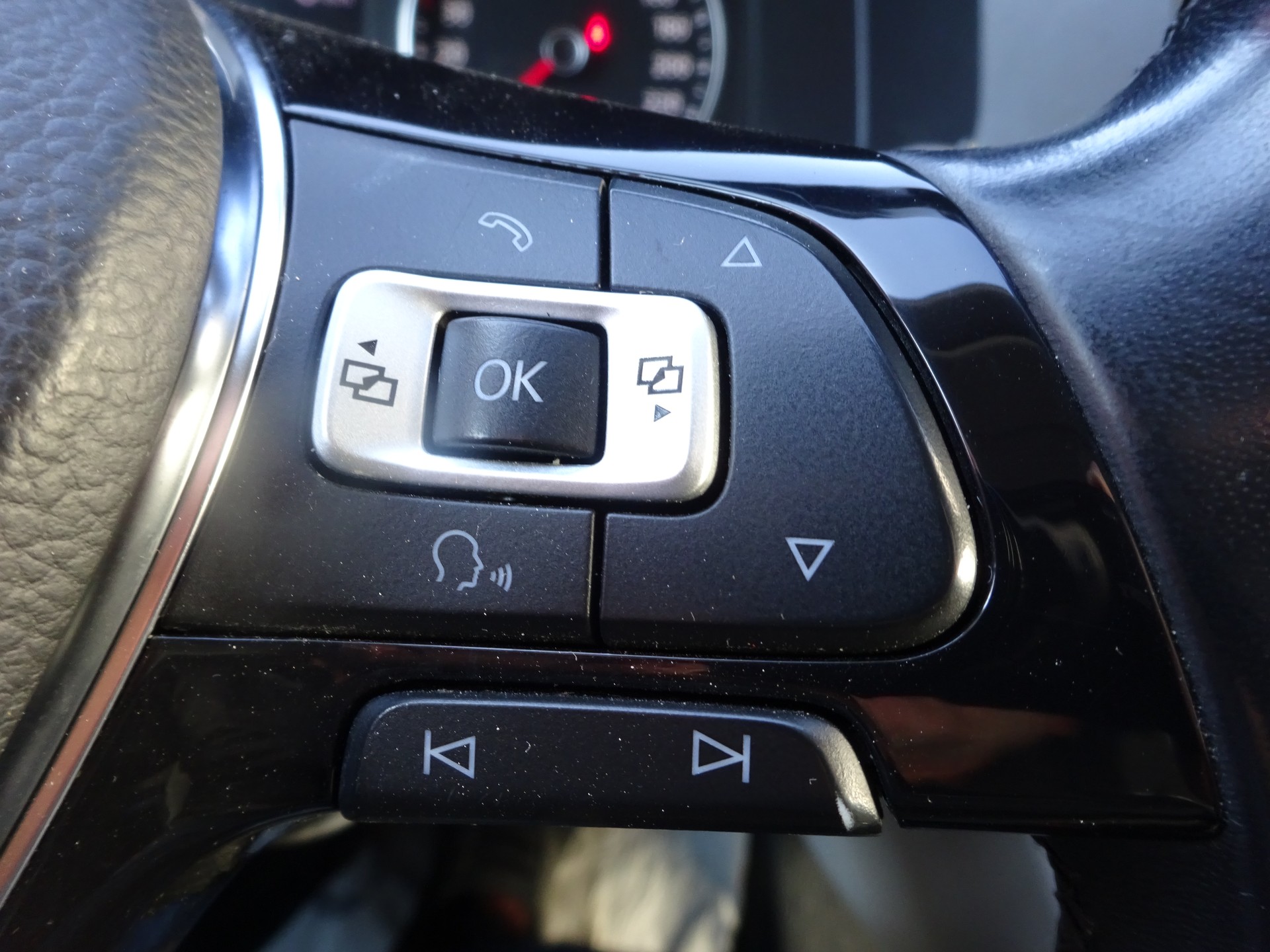 VW T6 2.0 TDI 4Motion-image-19