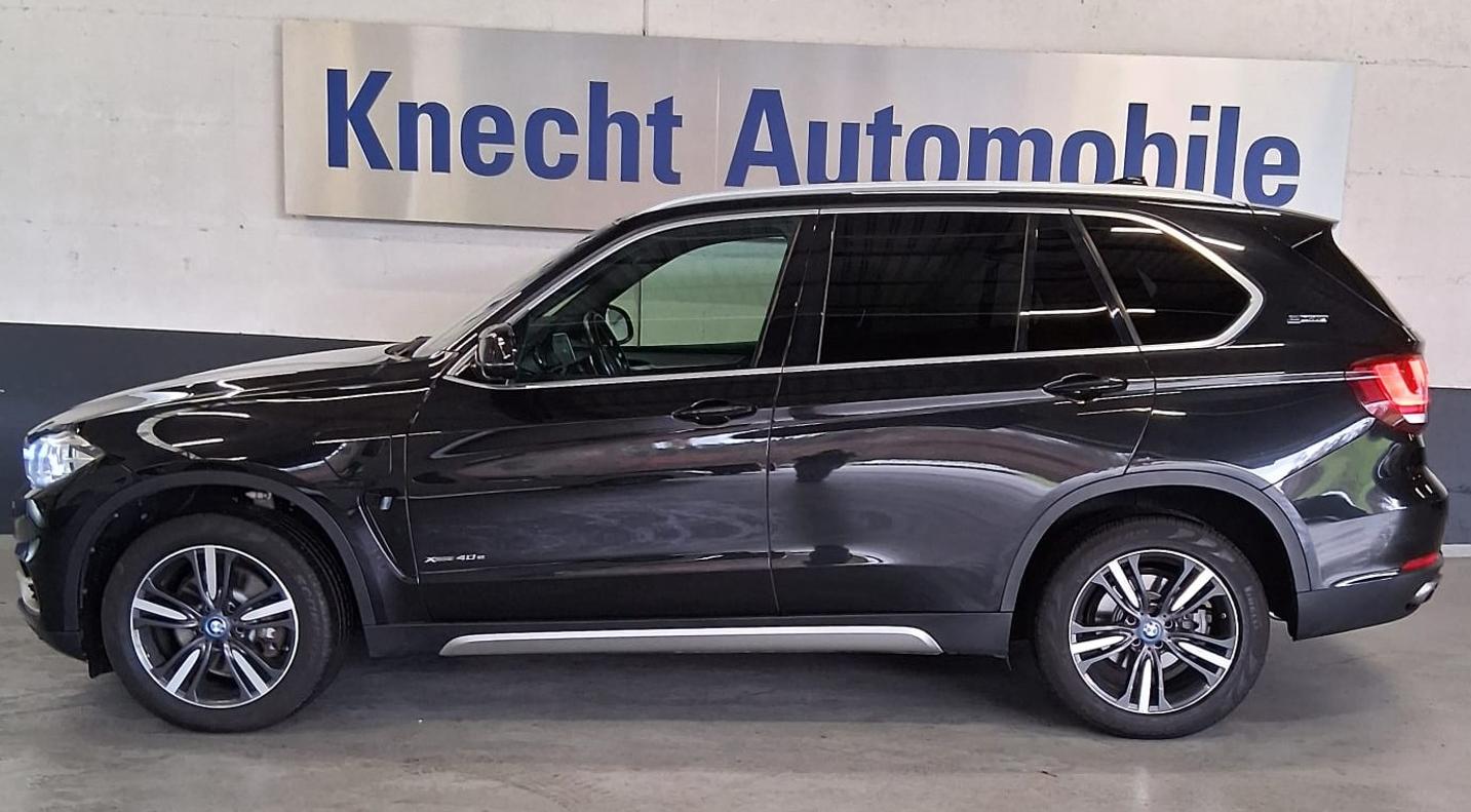BMW X5 40e xDrive paddles-showroom-element-2