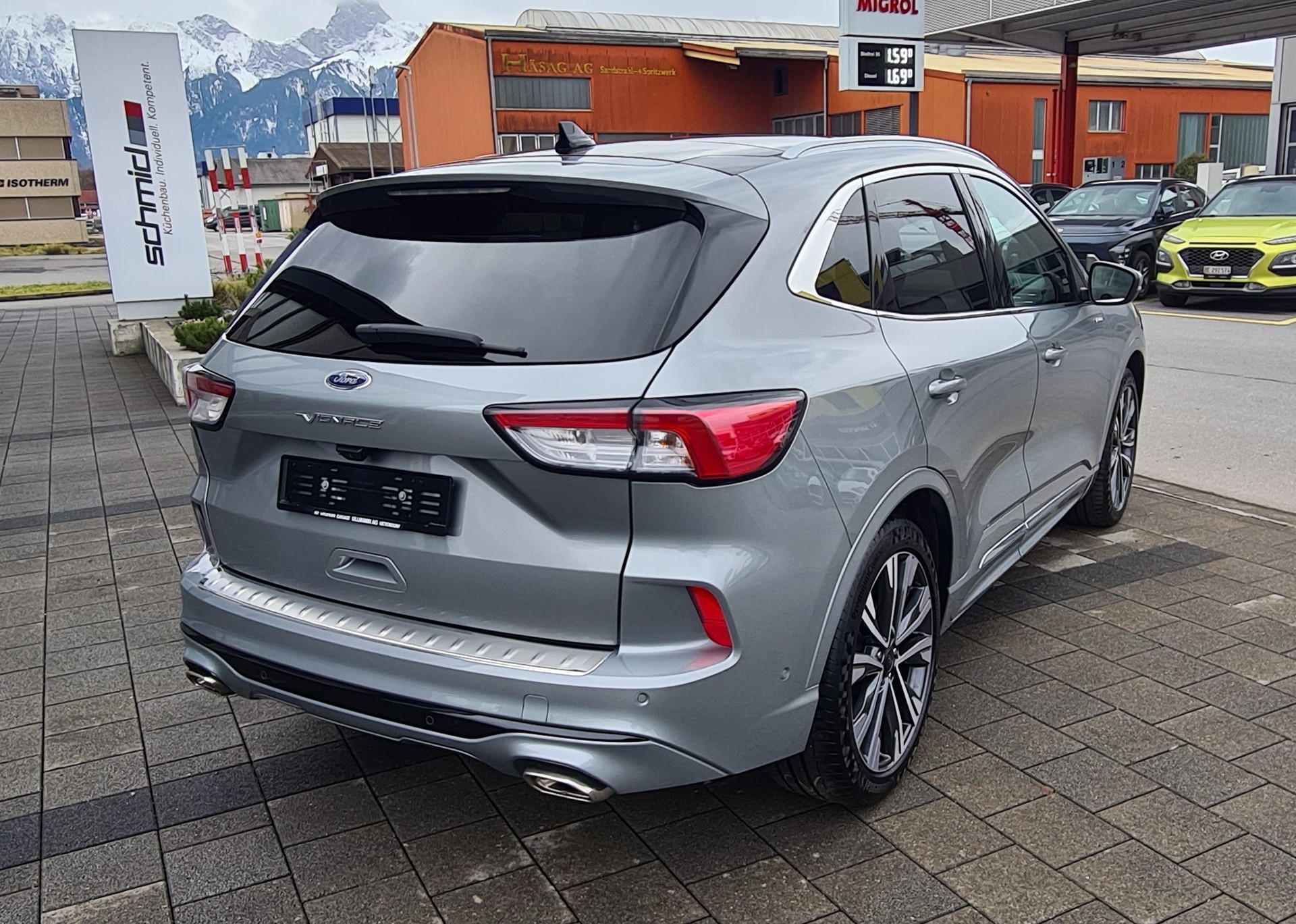 FORD Kuga 2.5 FHEV Vignale 4WD-image-4