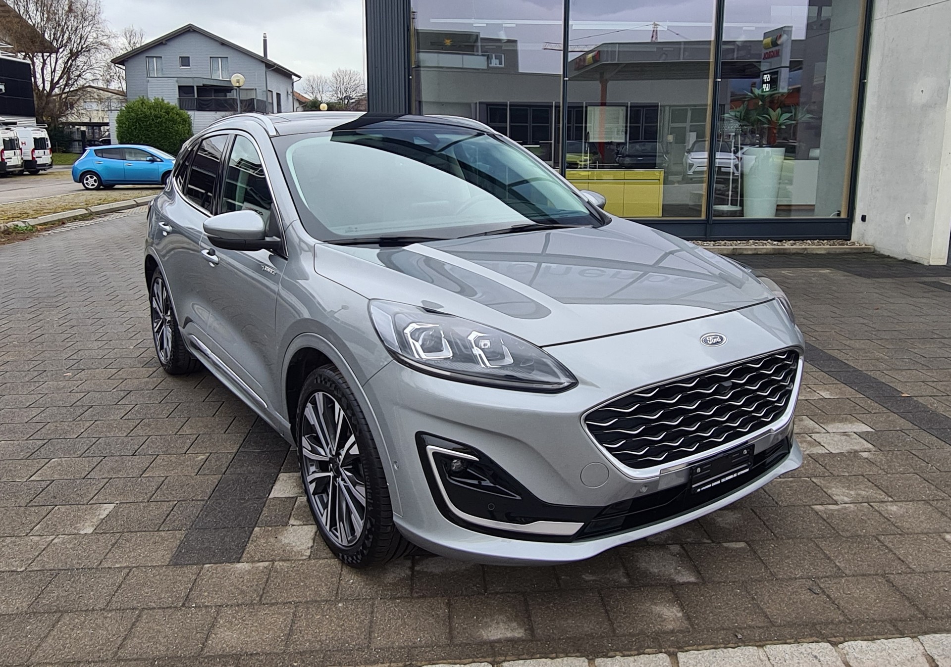 FORD Kuga 2.5 FHEV Vignale 4WD-image-1