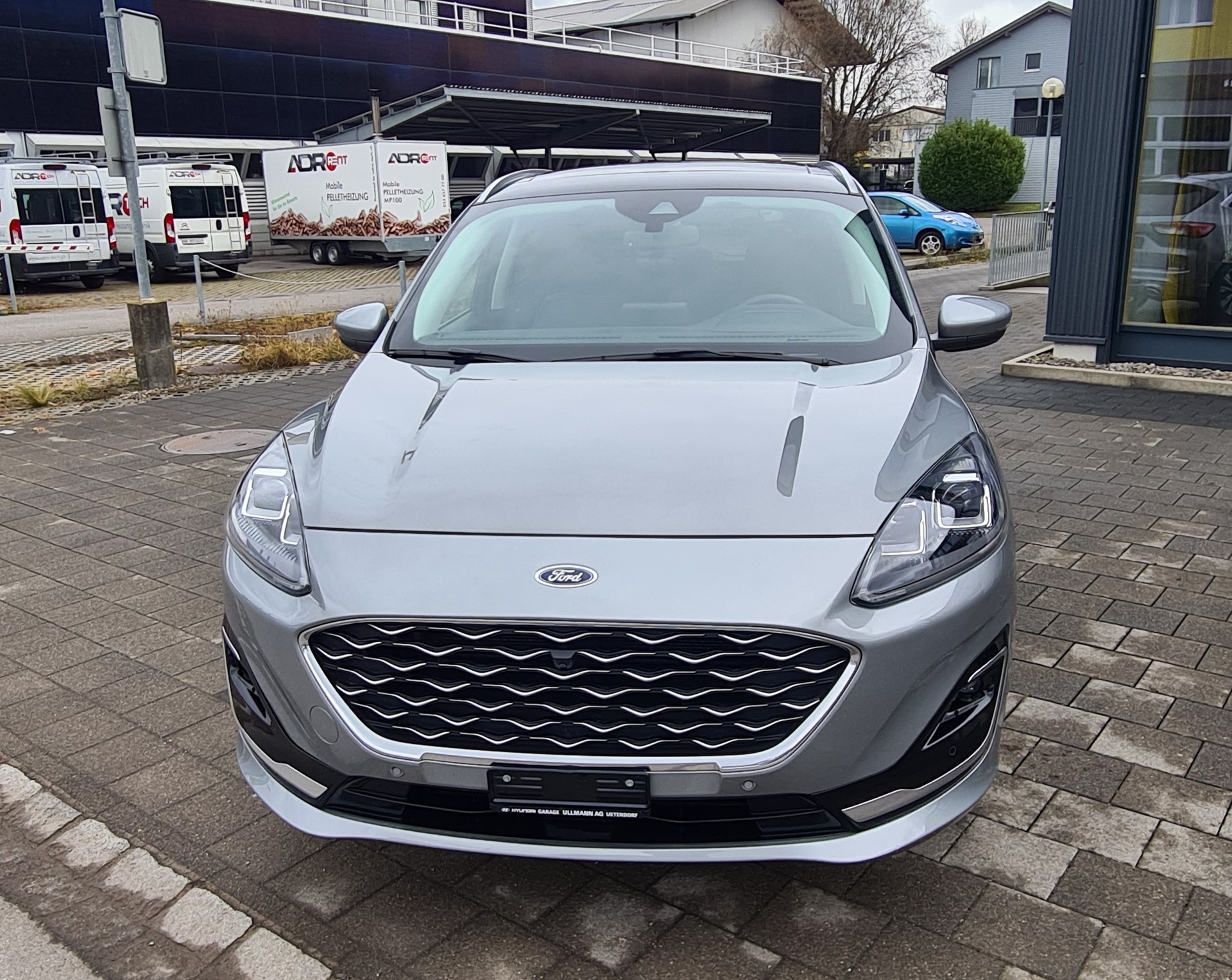 FORD Kuga 2.5 FHEV Vignale 4WD-image-0