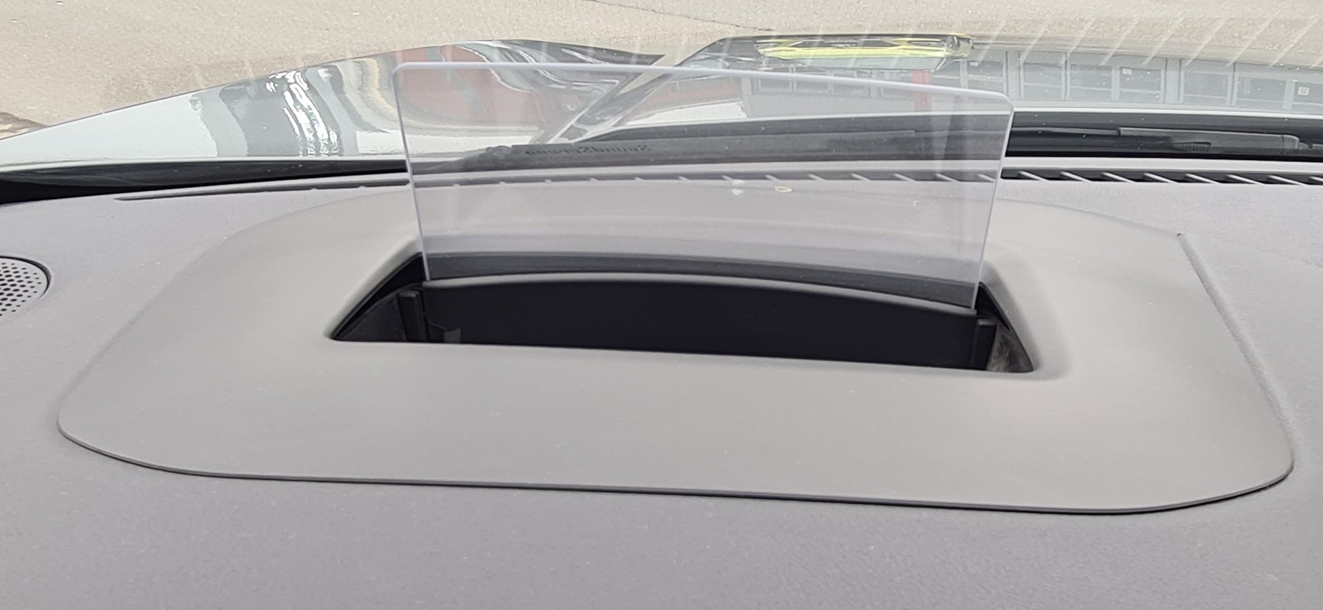FORD Kuga 2.5 FHEV Vignale 4WD-image-17