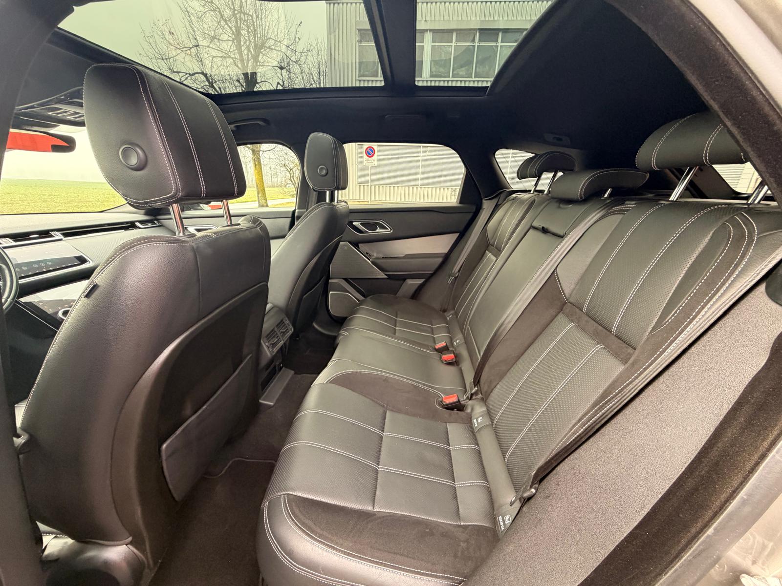 LAND ROVER Range Rover Velar R-Dynamic P 300 SE Automatic-image-10
