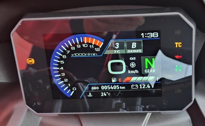 SUZUKI 8R-showroom-element-3