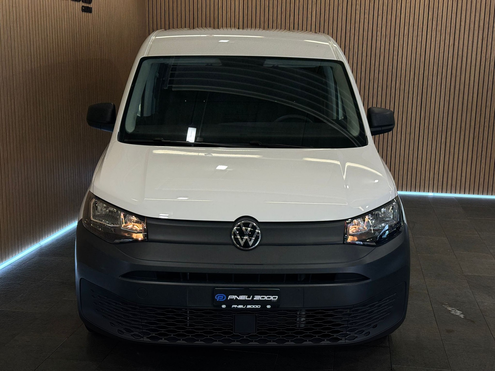 VW Caddy Cargo 1.5 TSI-image-1