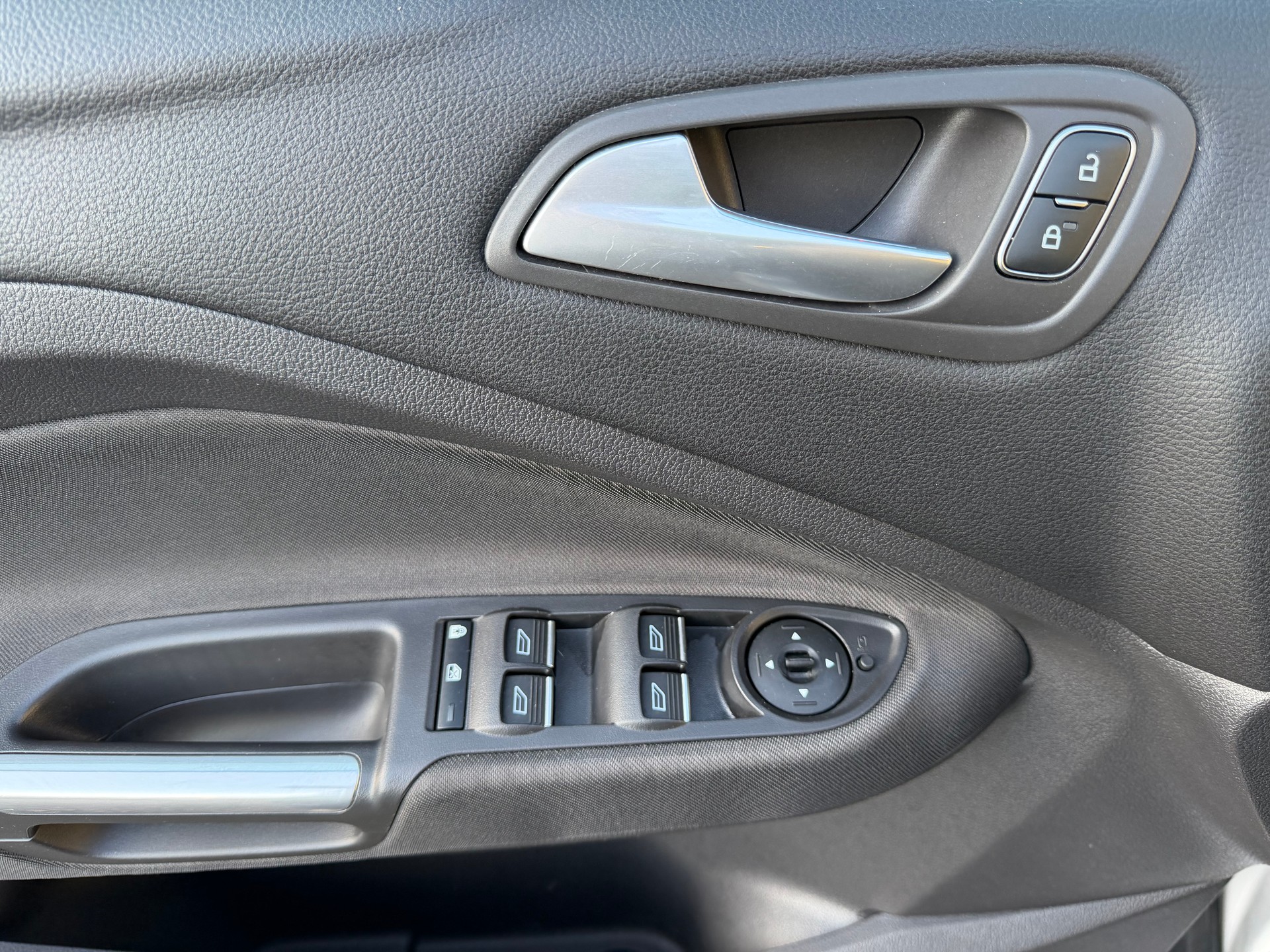 FORD GrC-Max 1.5 TDCi Titanium PowerShift Automat-image-15