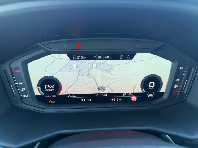 AUDI A1 Sportback 30 TFSI S Line Attraction S-tronic-image-13
