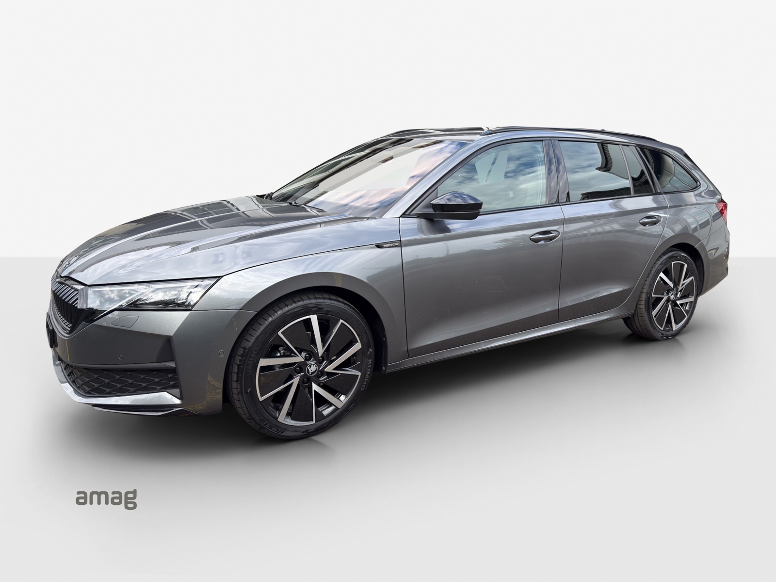SKODA Octavia Combi 1.5 TSI mHEV DSG Sport Line-image-0