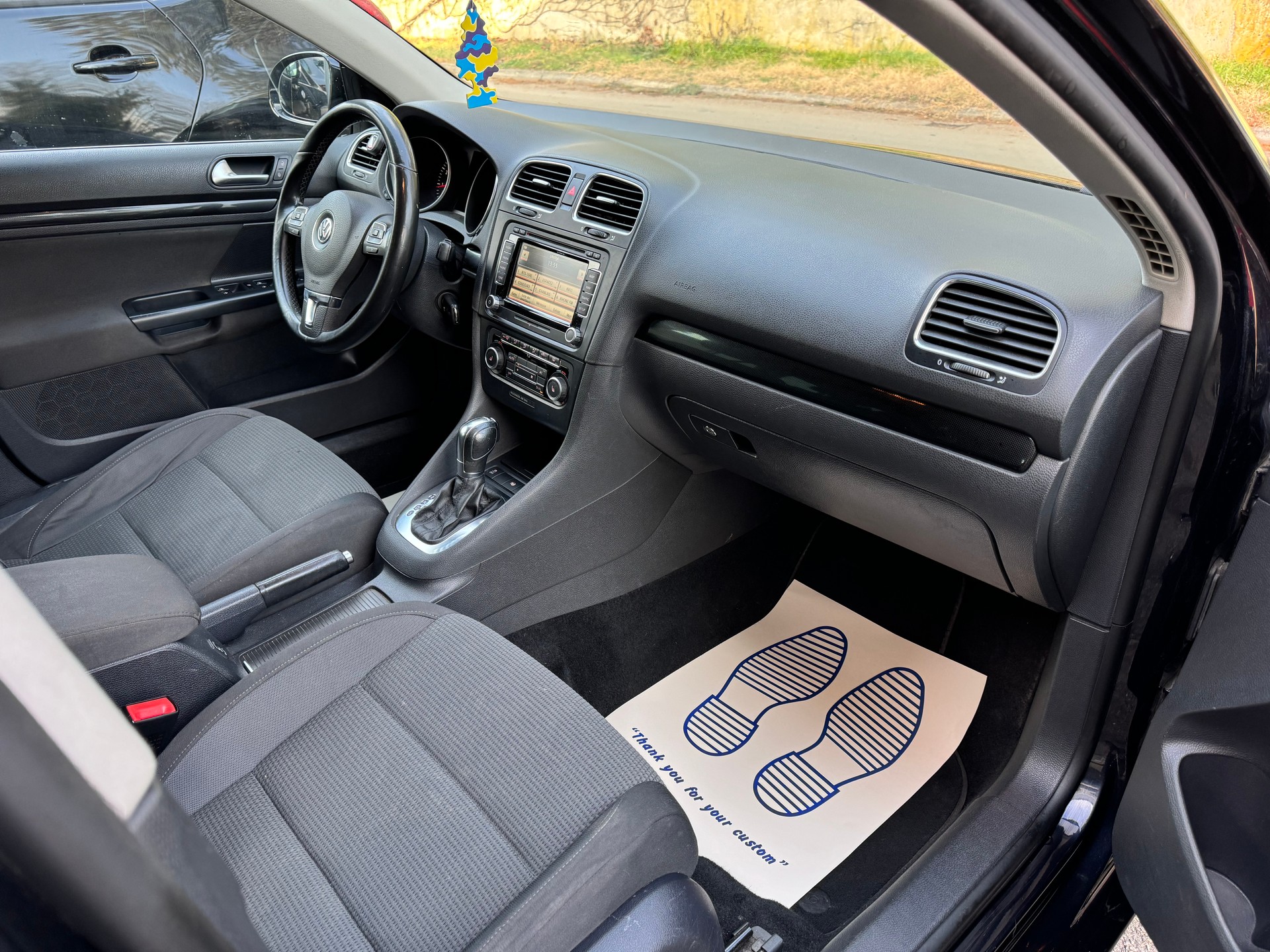 VW Golf Variant 1.4 TSI Highline DSG-image-10