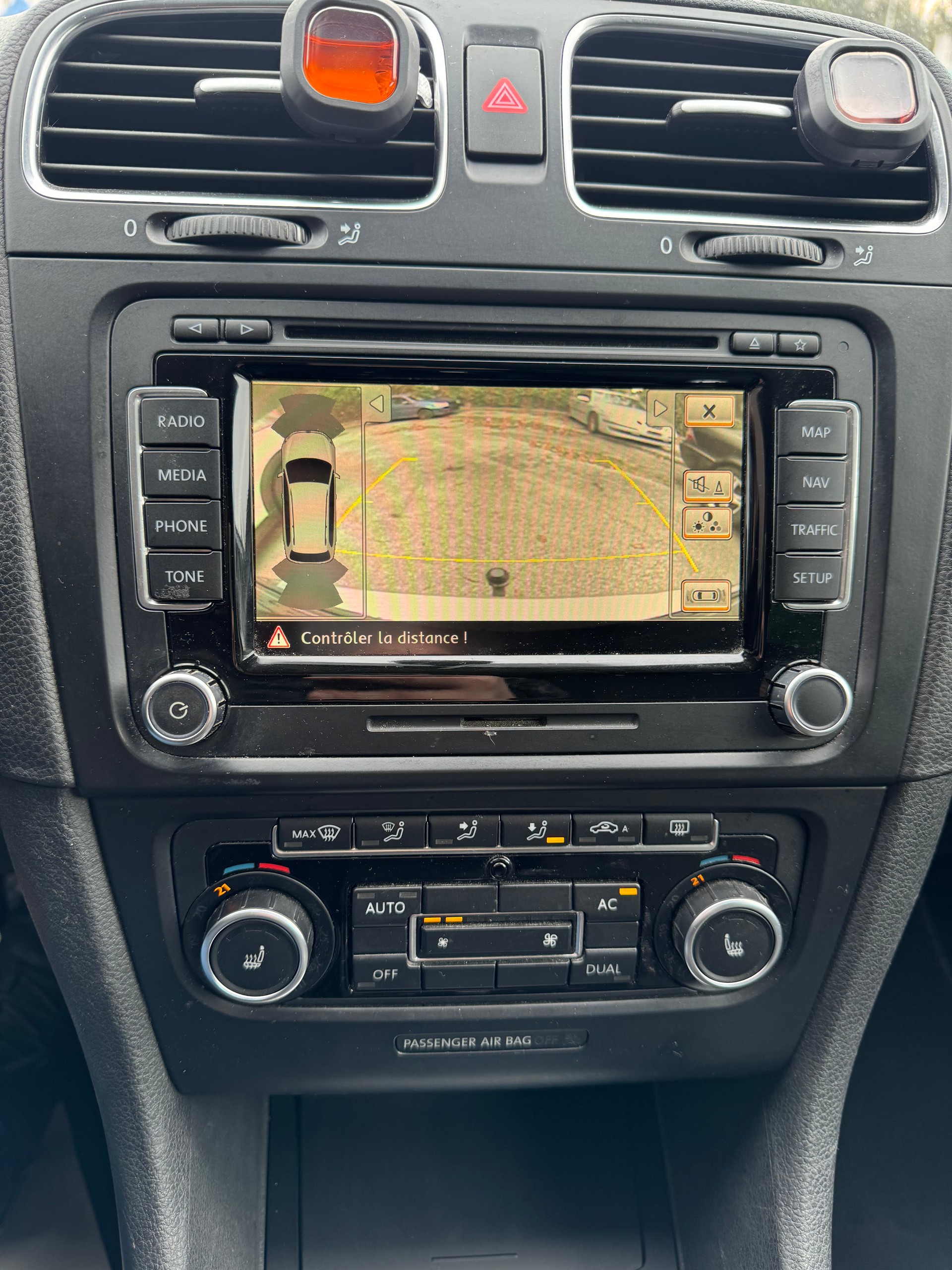 VW Golf Variant 1.4 TSI Highline DSG-image-13