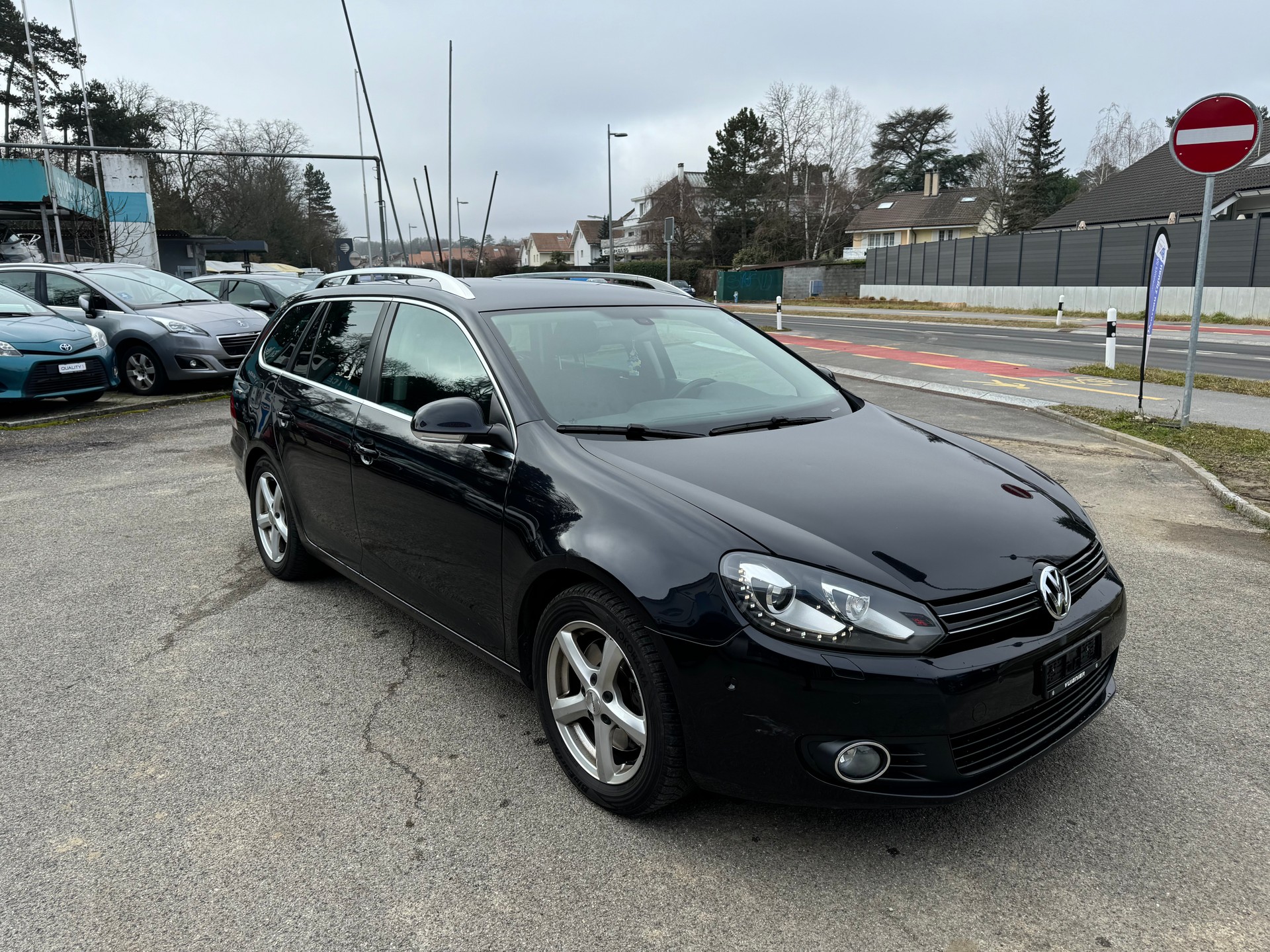 VW Golf Variant 1.4 TSI Highline DSG-image-1