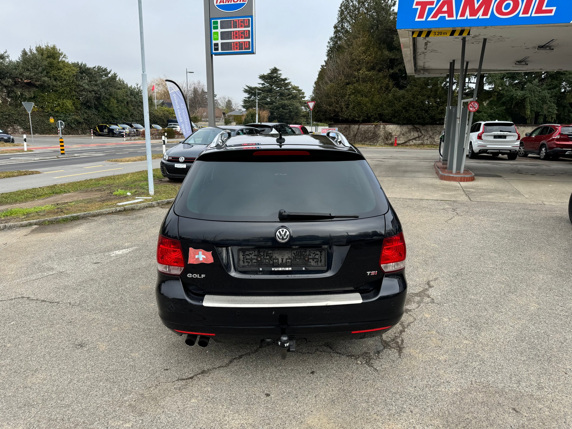 VW Golf Variant 1.4 TSI Highline DSG-image-6