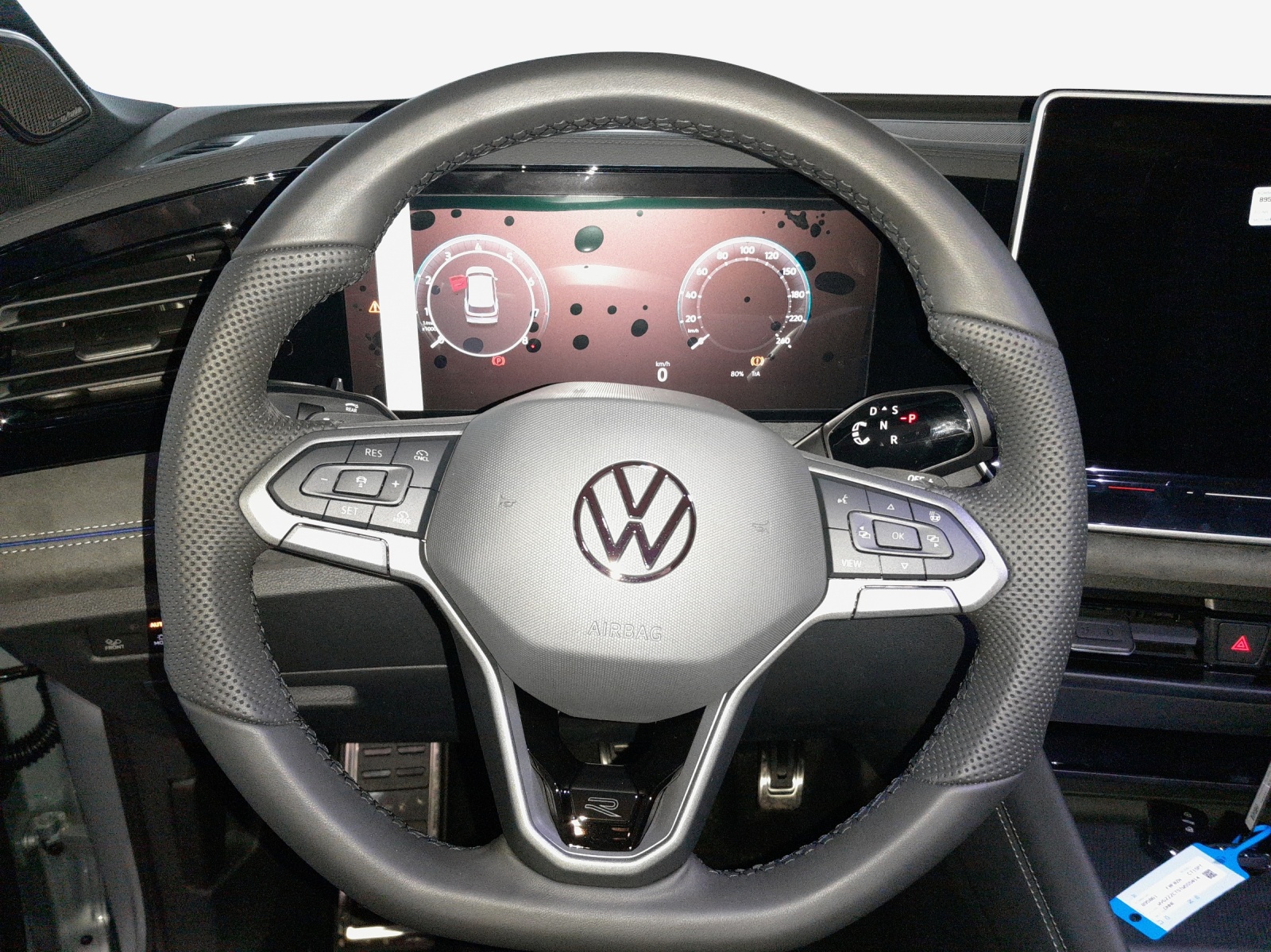 VW Tiguan 2.0 TSI DSG R-Line 4Motion-image-9