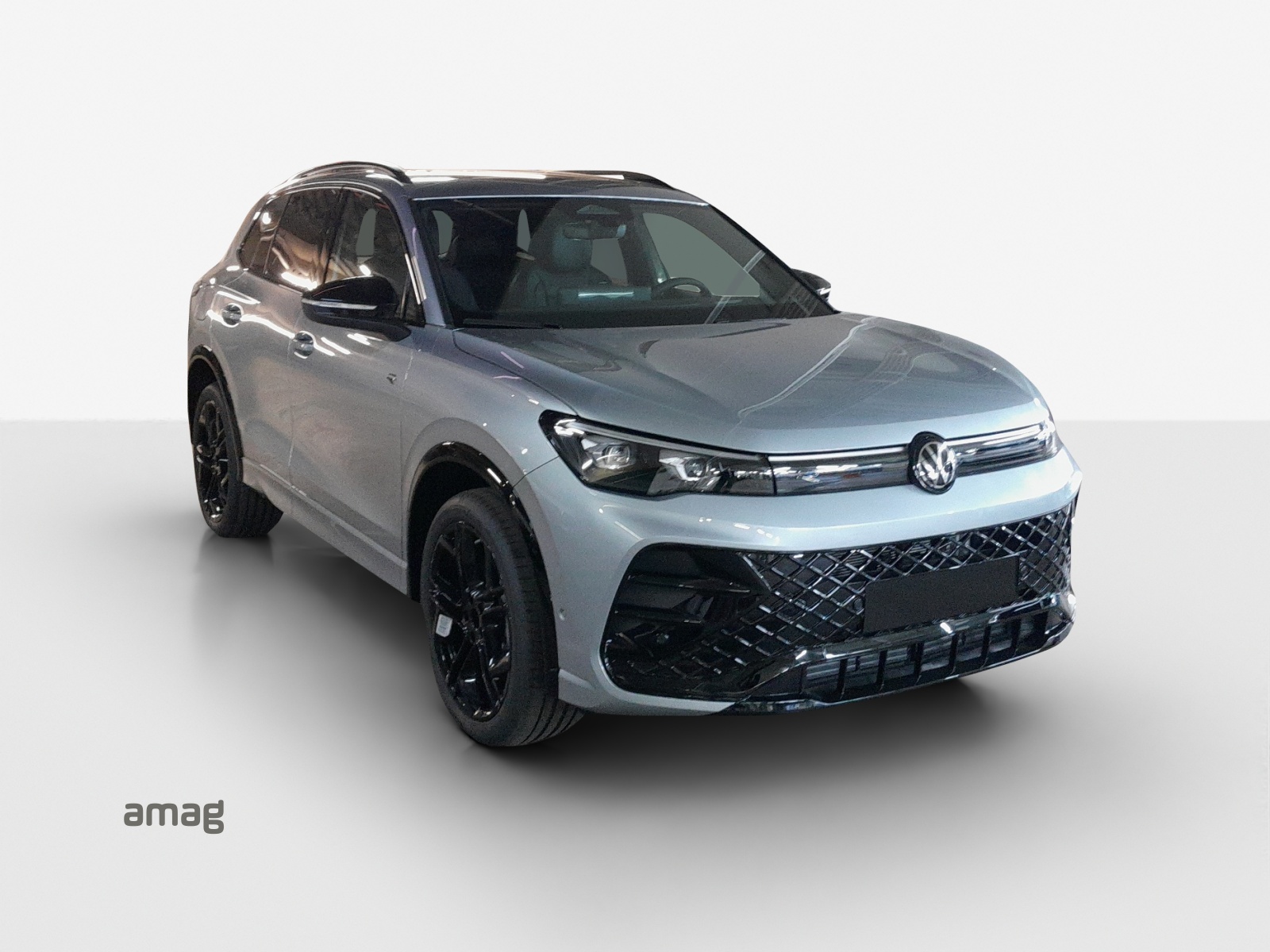 VW Tiguan 2.0 TSI DSG R-Line 4Motion-image-5