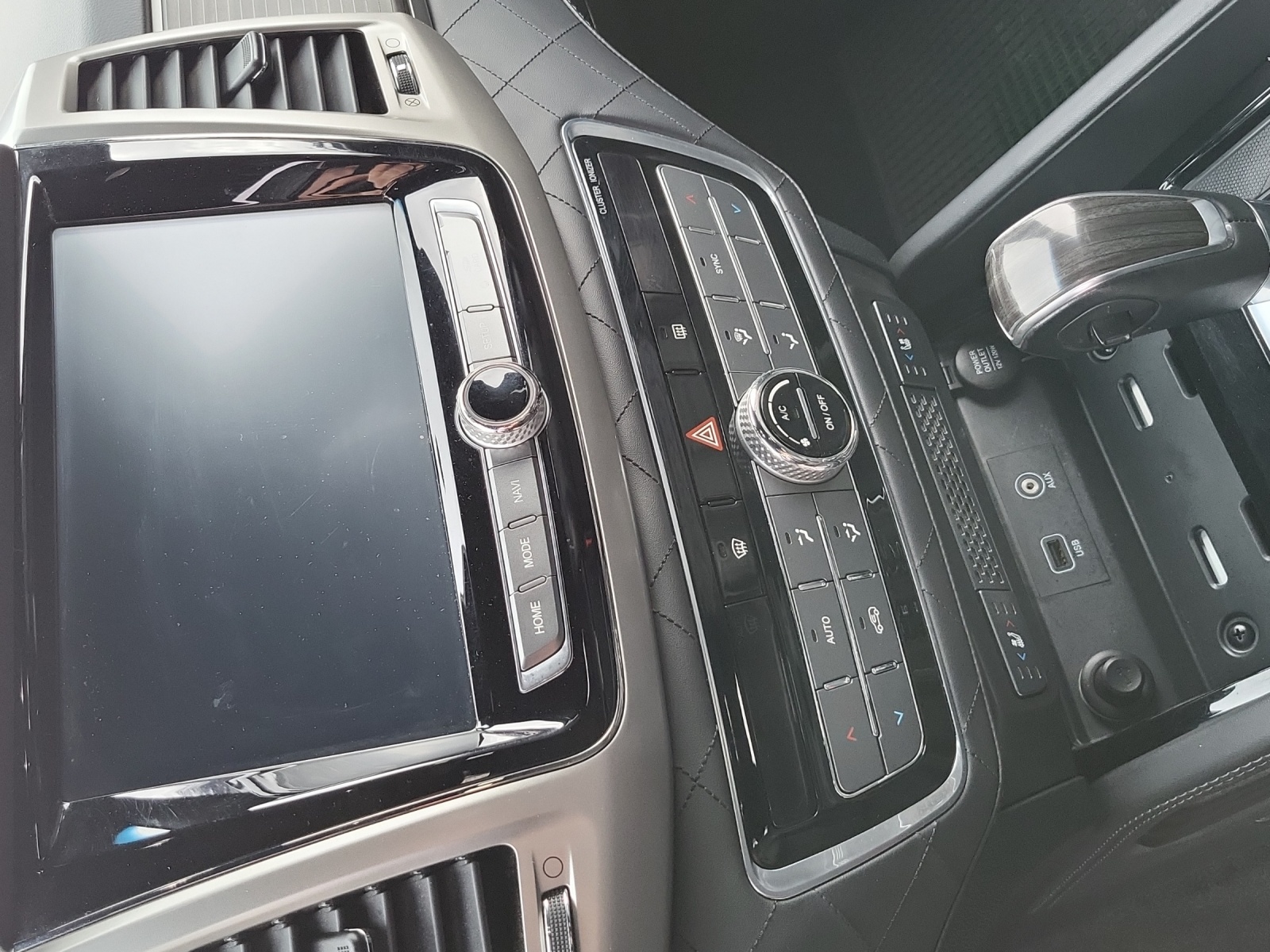 KGM-SsangYong Rexton RX 220 e-XDi Sapphire-image-20