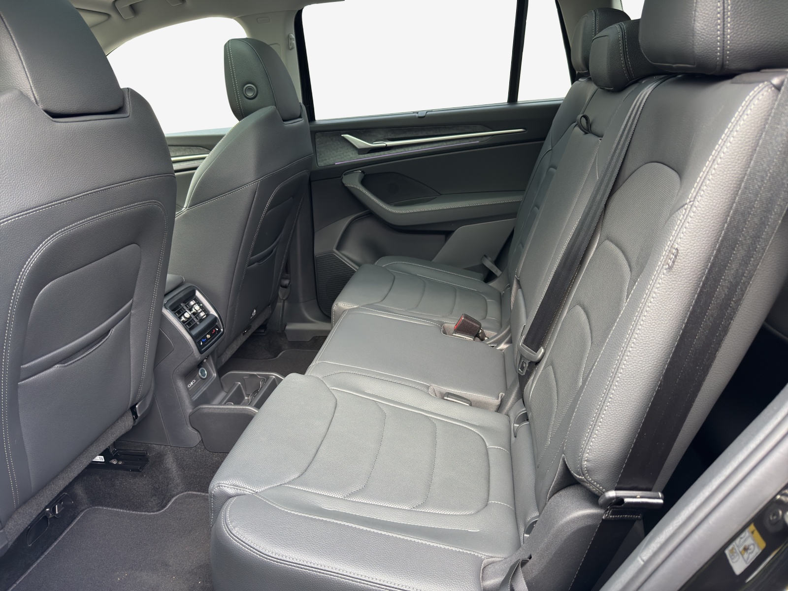 SKODA Kodiaq 2.0 TSI Dynamic 4x4-image-11