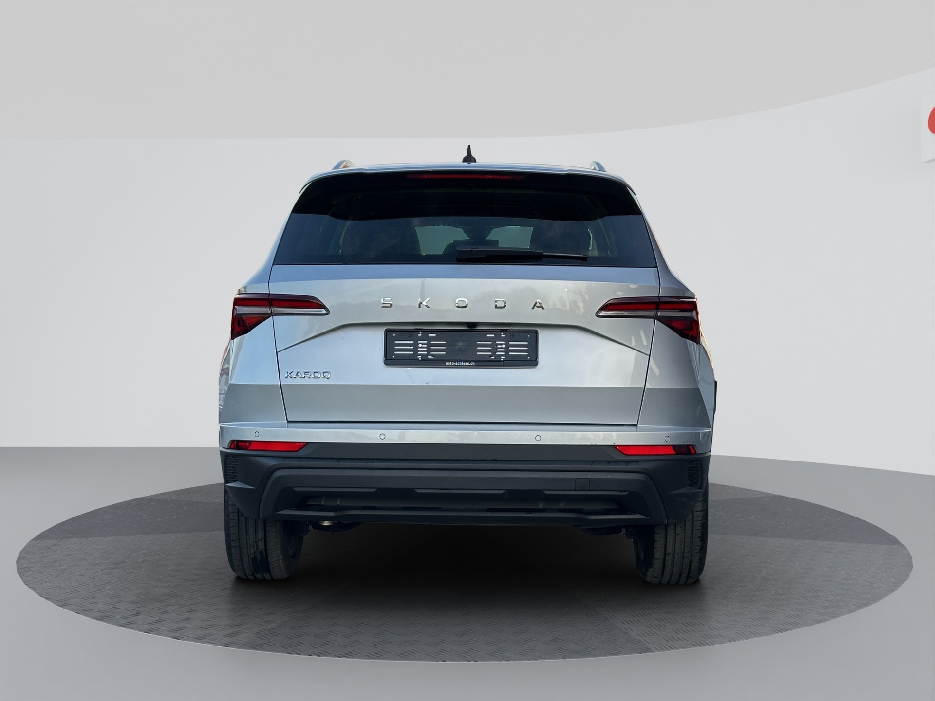 SKODA Karoq 1.5 TSI Selection DSG-image-3