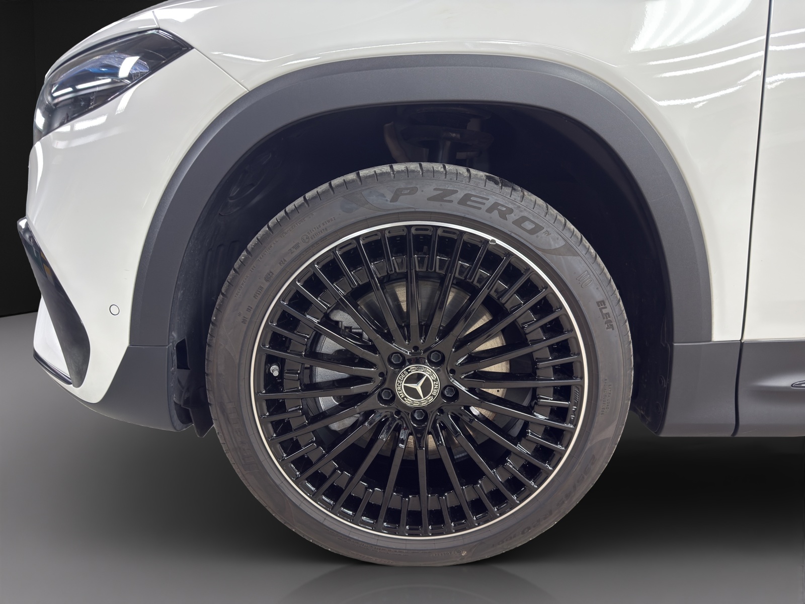 MERCEDES-BENZ EQB 350 AMG Line 4Matic-image-7