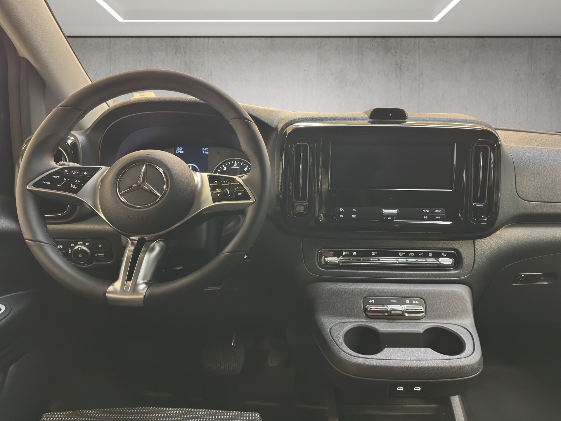 MERCEDES-BENZ Vito 116 CDI Lang Tourer 9G-Tronic 4M Select-image-7