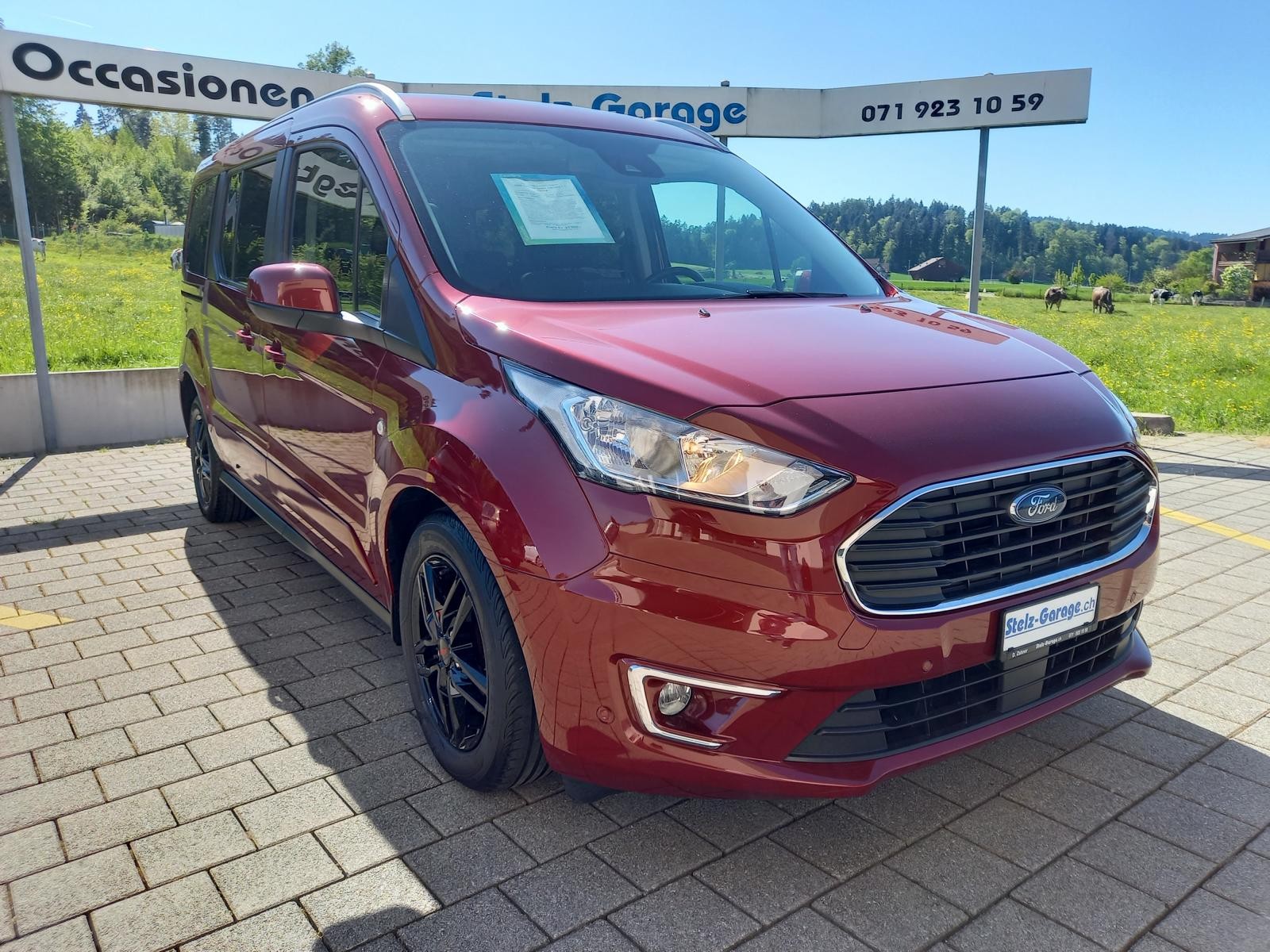 FORD Grand Tourneo Connect 1.5 EcoBlue Titanium Automat **7 Sitze**-image-3