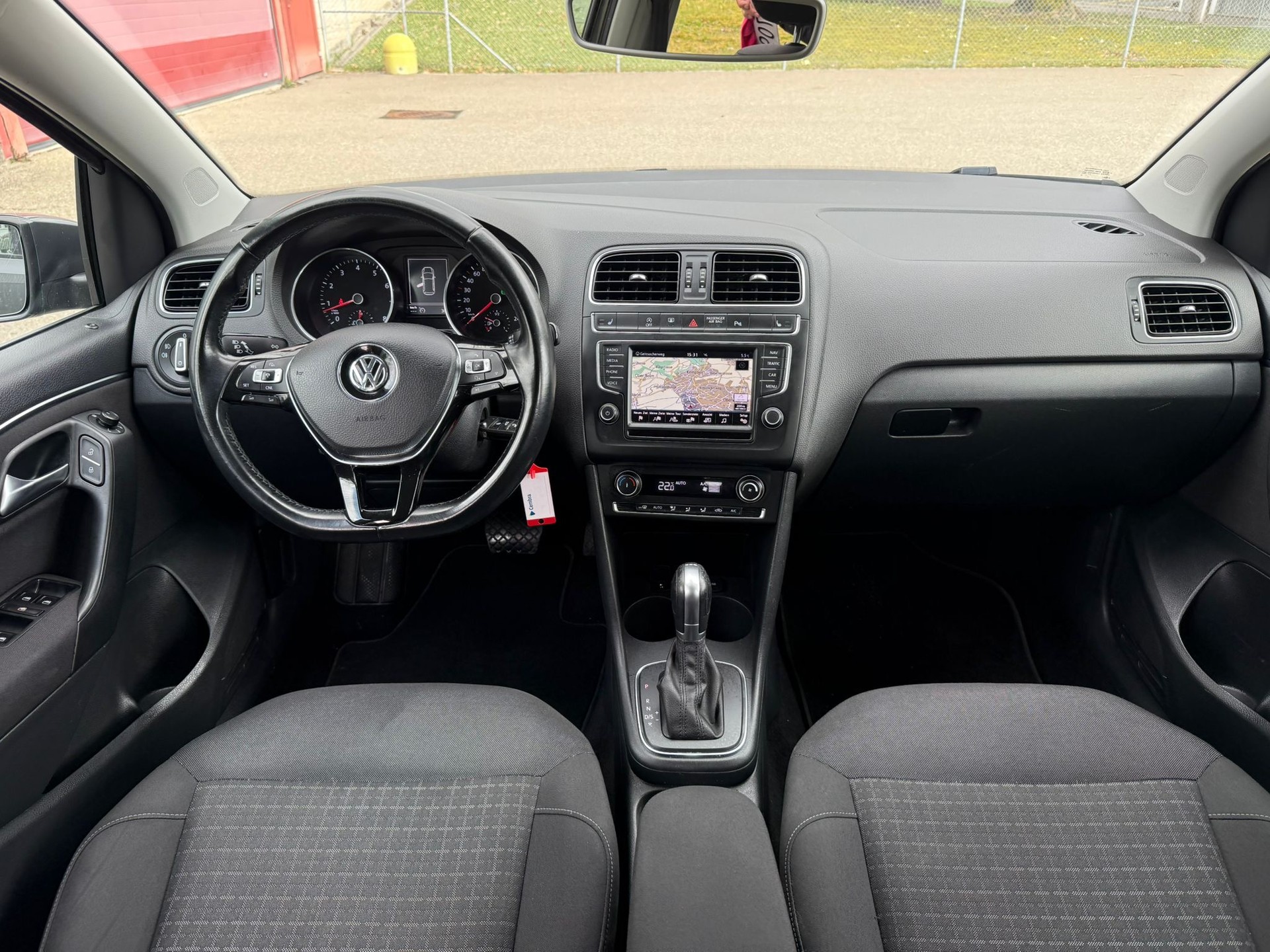 VW Polo 1.2 TSI BMT Comfortline DSG-image-7