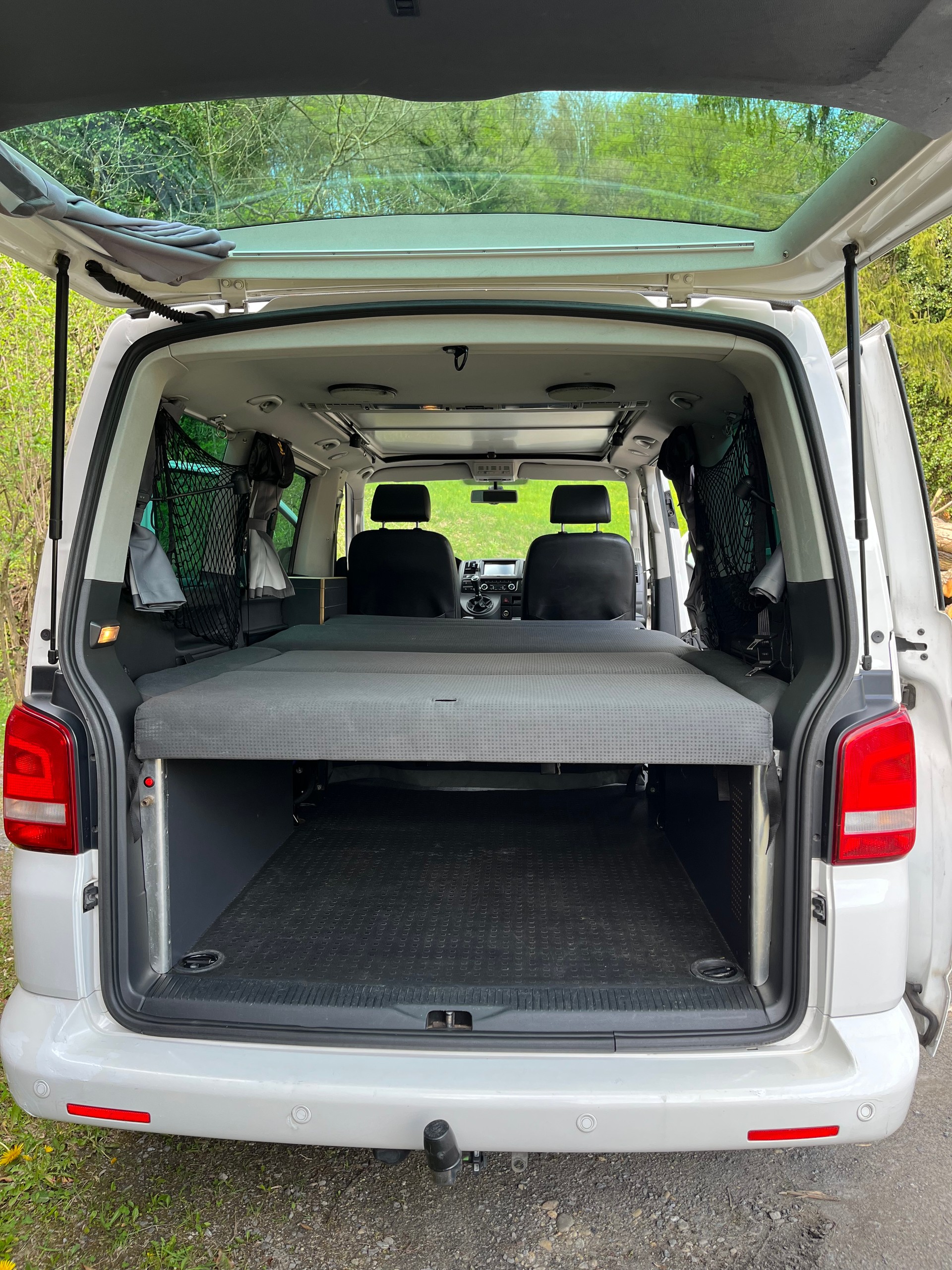 VW Caravelle Comfortline 4Motion 2,0 Ltr. - 132 kW TDI KAT-image-4