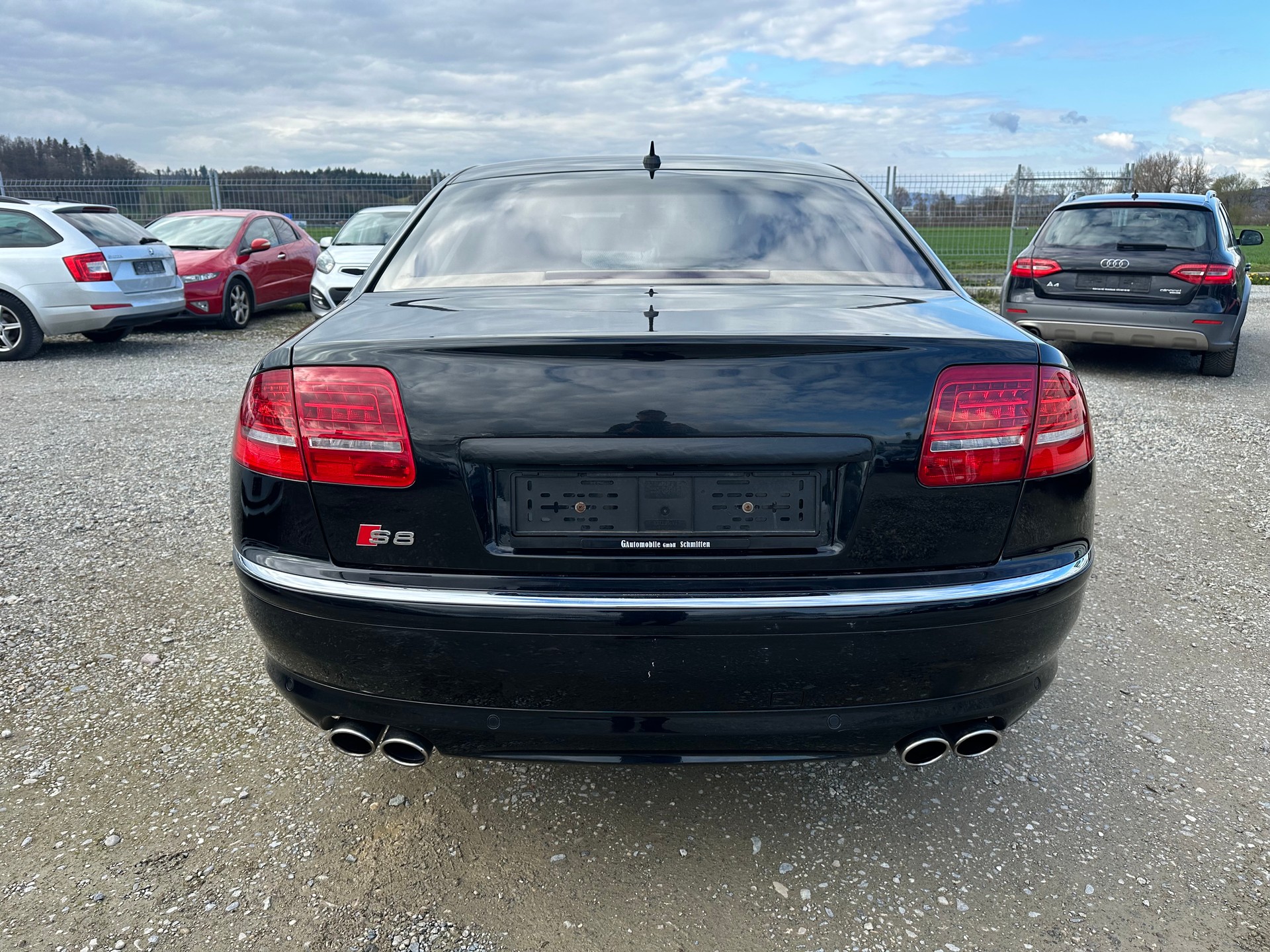 AUDI S8 5.2 V10 quattro tiptronic-image-4