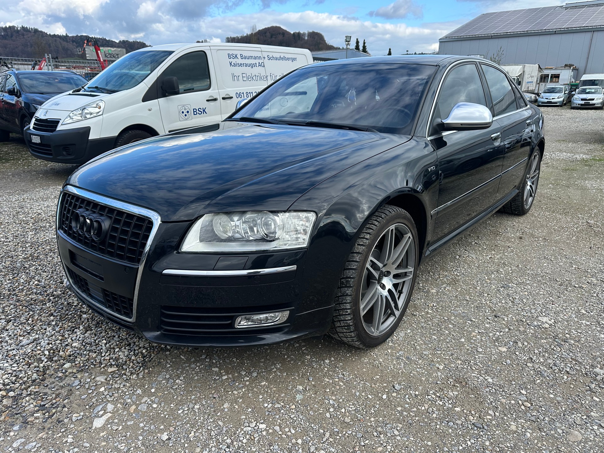 AUDI S8 5.2 V10 quattro tiptronic