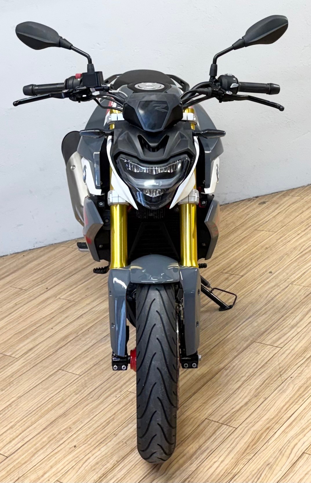 BMW G 310 R-image-7