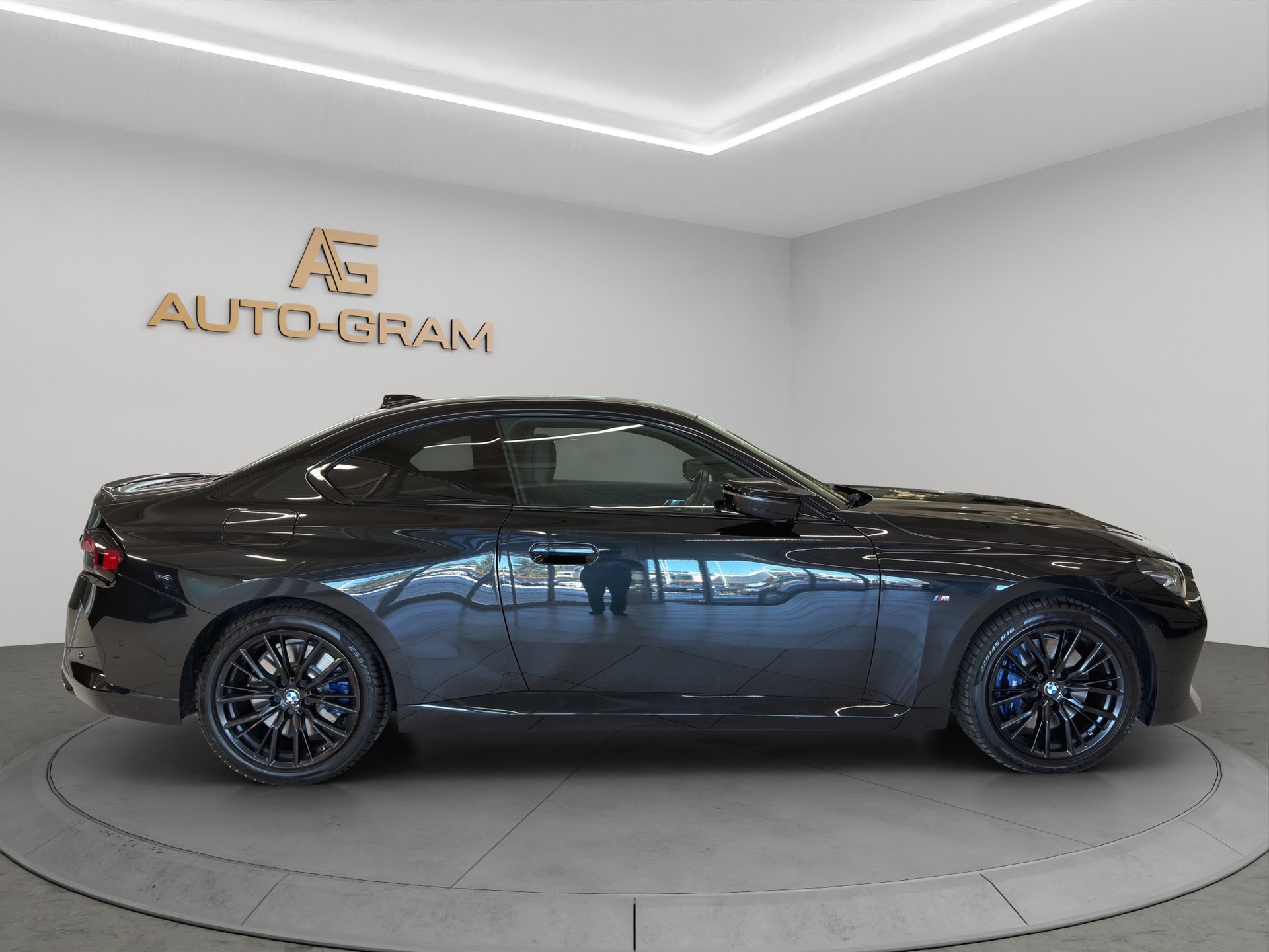 BMW M240i xDrive M Sport Pro Steptronic-image-5