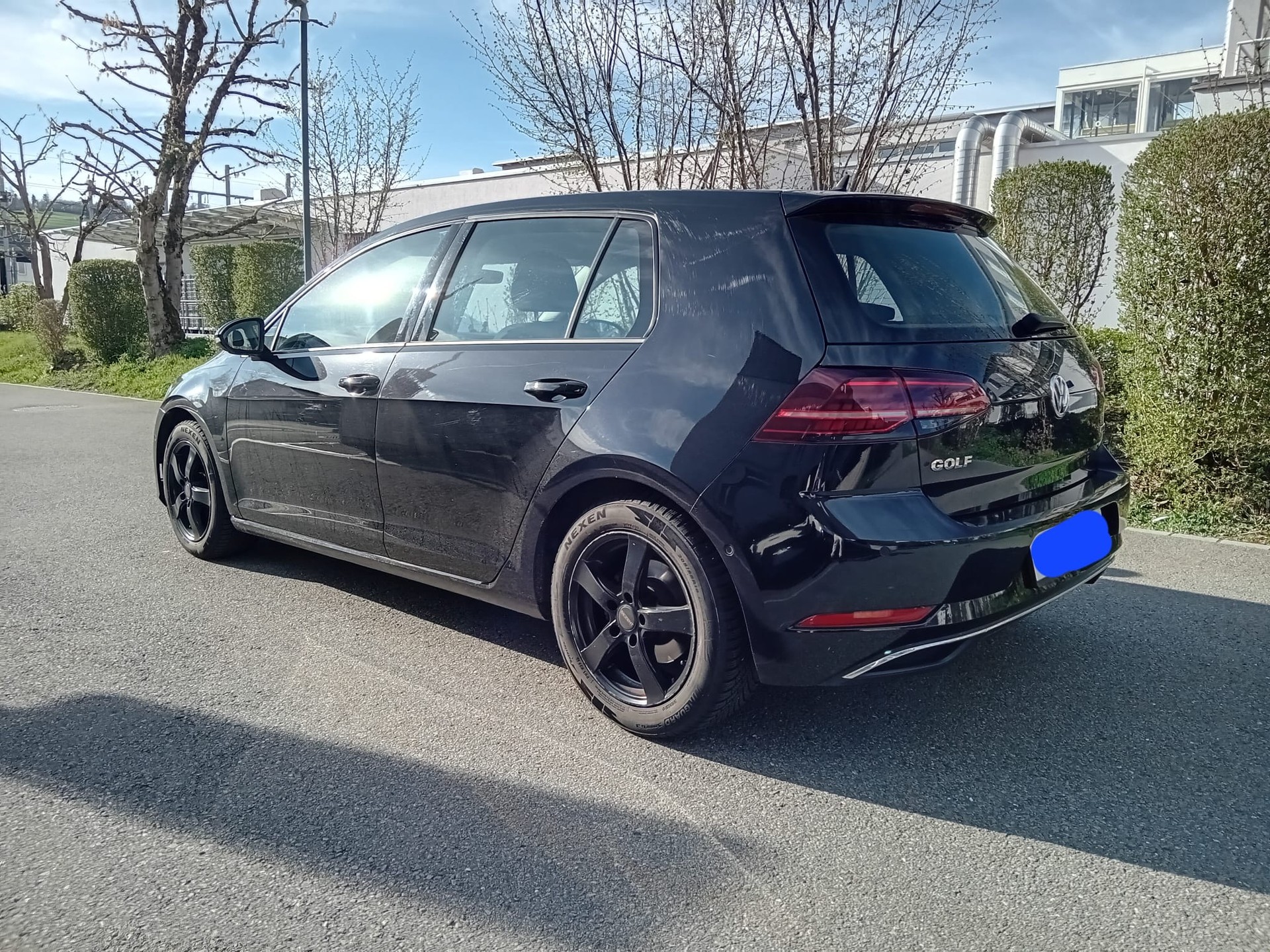 VW Golf 2.0 TDI Comfortline 4Motion DSG-image-2