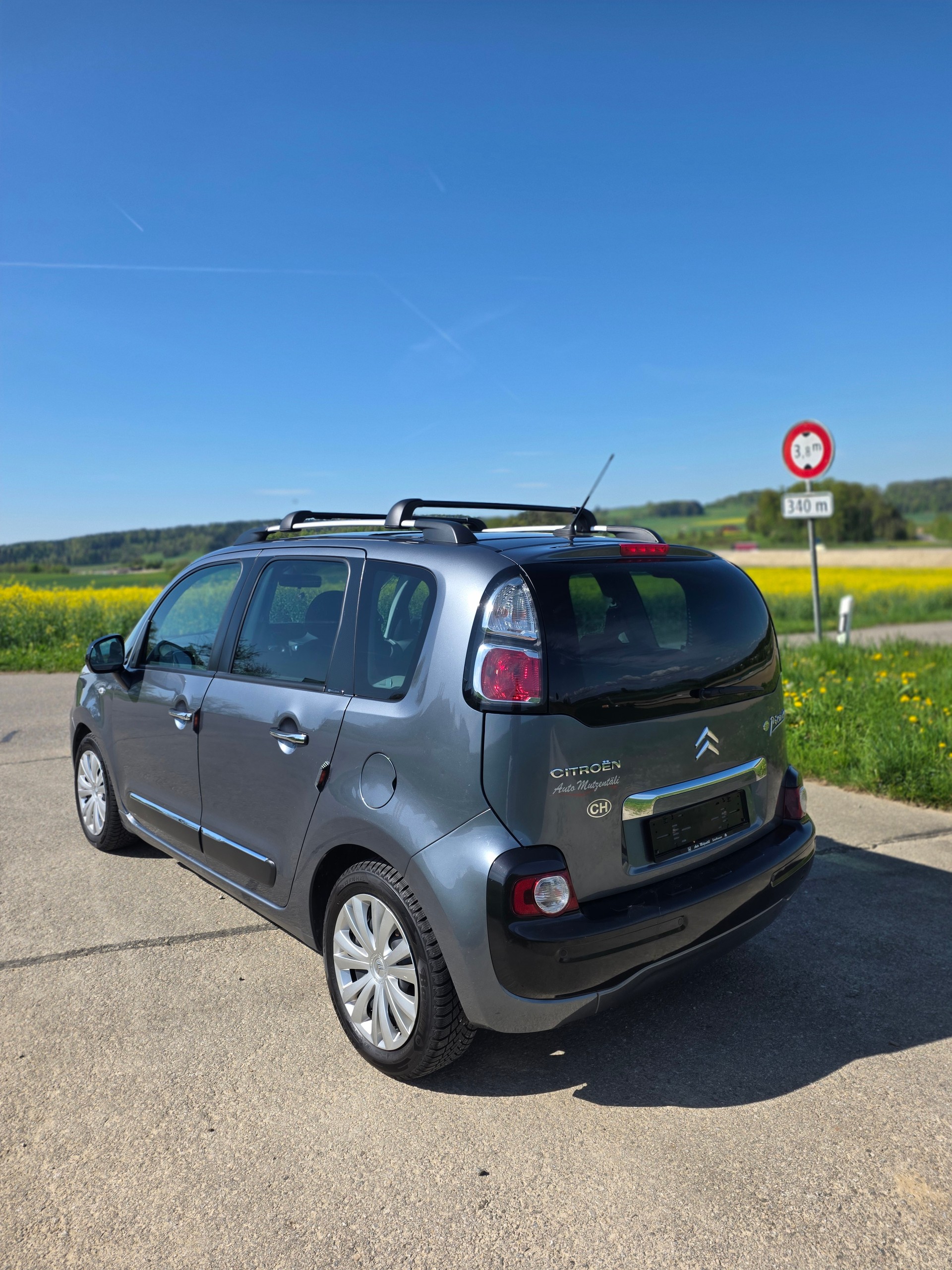 CITROEN C3 Picasso 1.6i 16V Exclusive EGS6-image-6