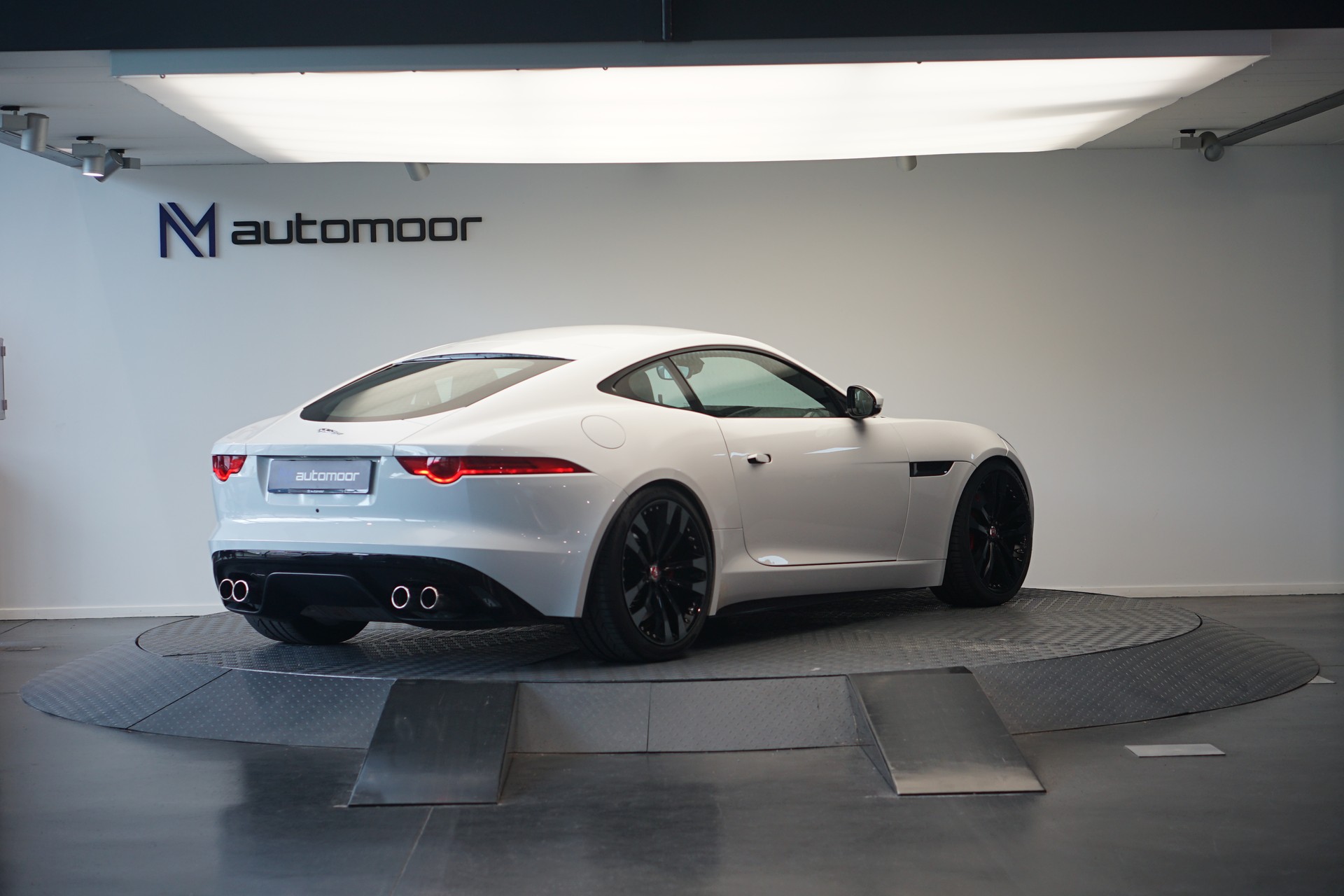 JAGUAR F-Type Coupé R 5.0 V8 S/C-image-4