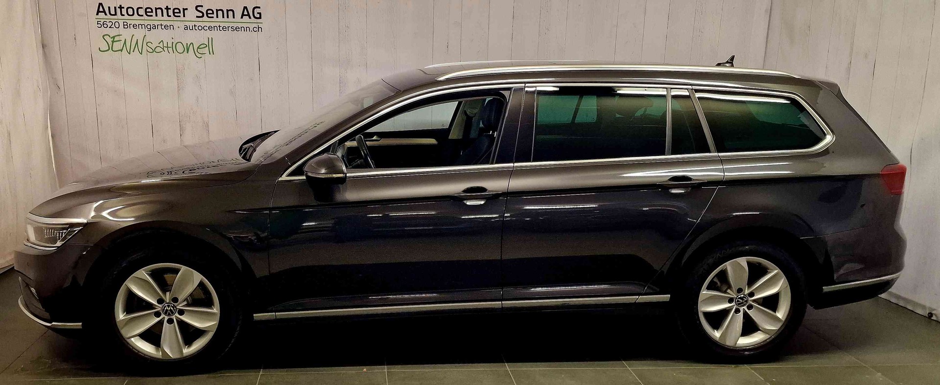 VW Passat 2.0 TDI BMT Elegance 4Motion DSG-image-2