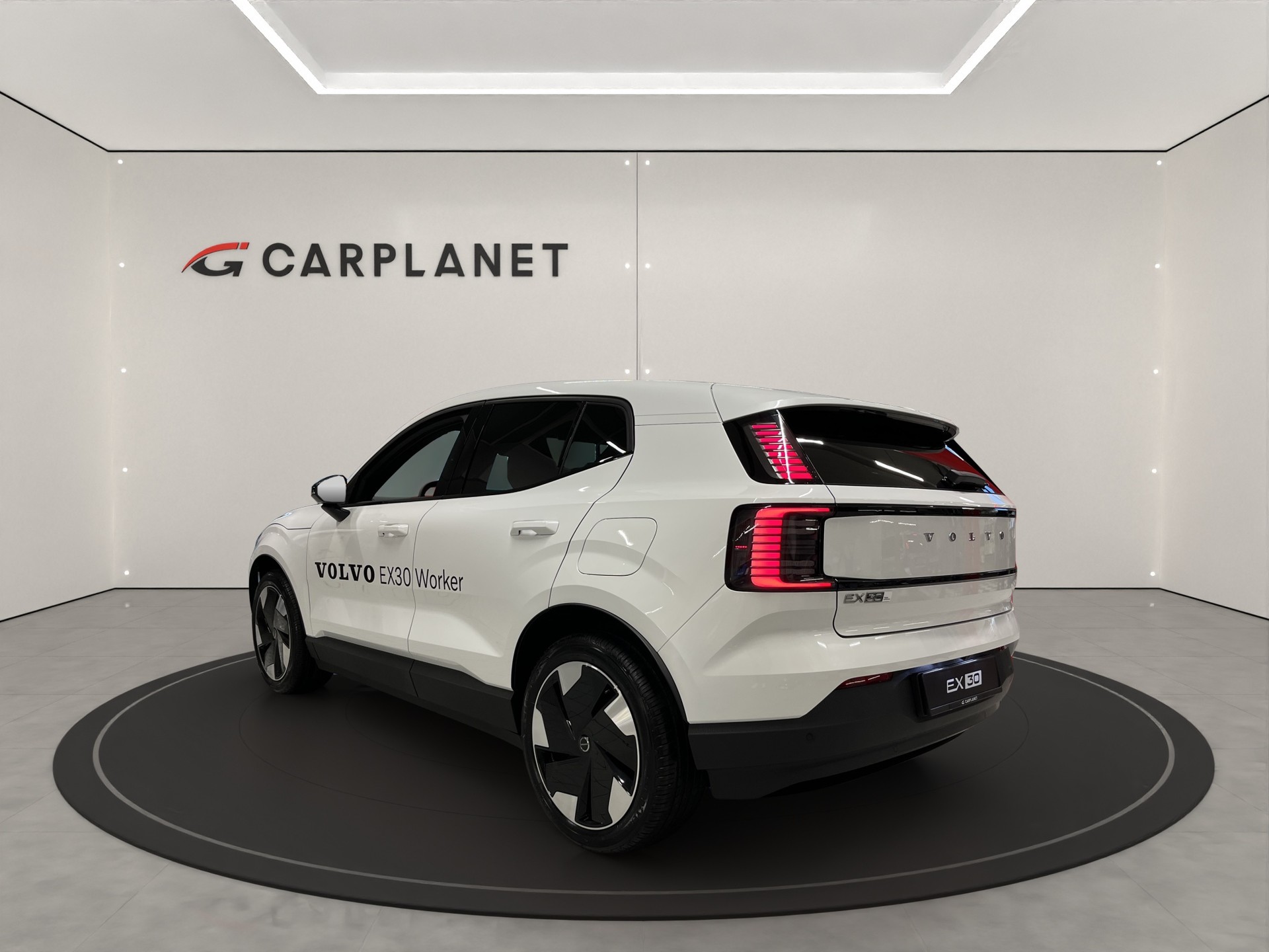 VOLVO EX30 E60 Twin Plus Performance AWD WORKER-image-3