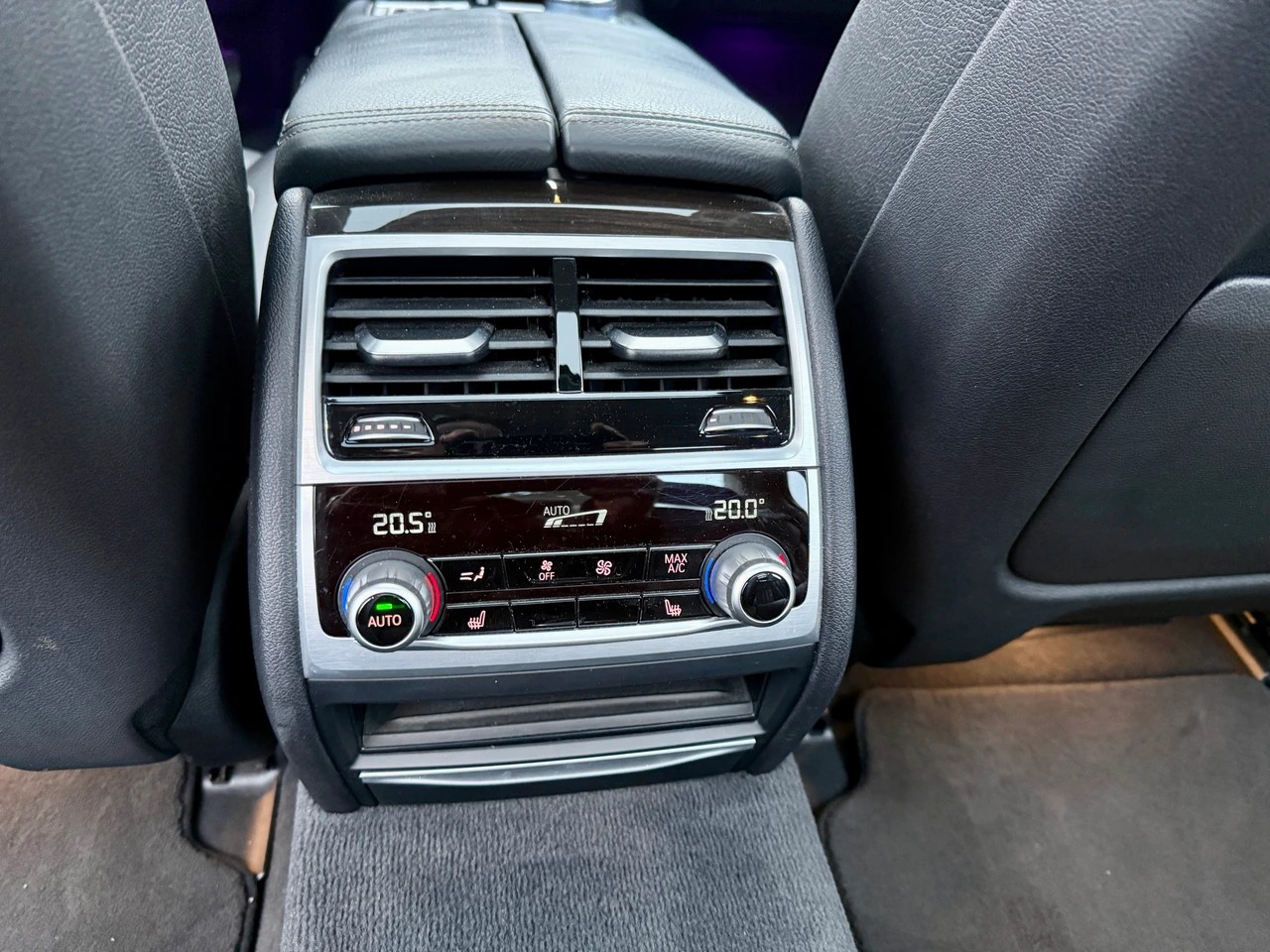 BMW 730Ld xDrive-image-13