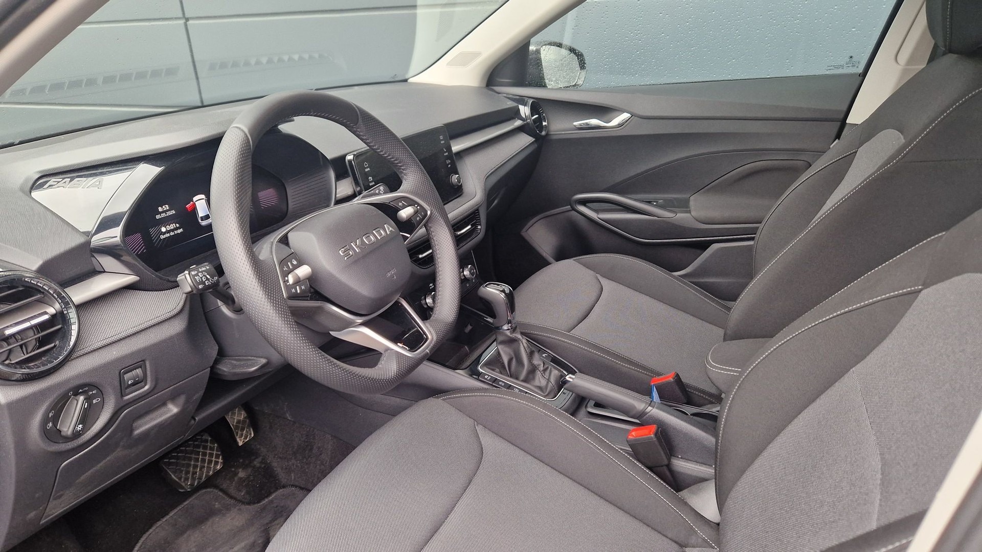 SKODA Fabia 1.0 TSI Selection DSG-image-7