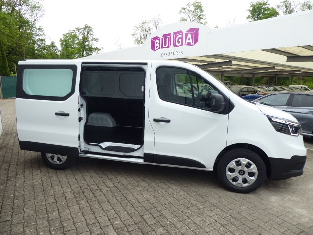 RENAULT Trafic 2.0 Blue dCi 130 Advance L1H1-image-15