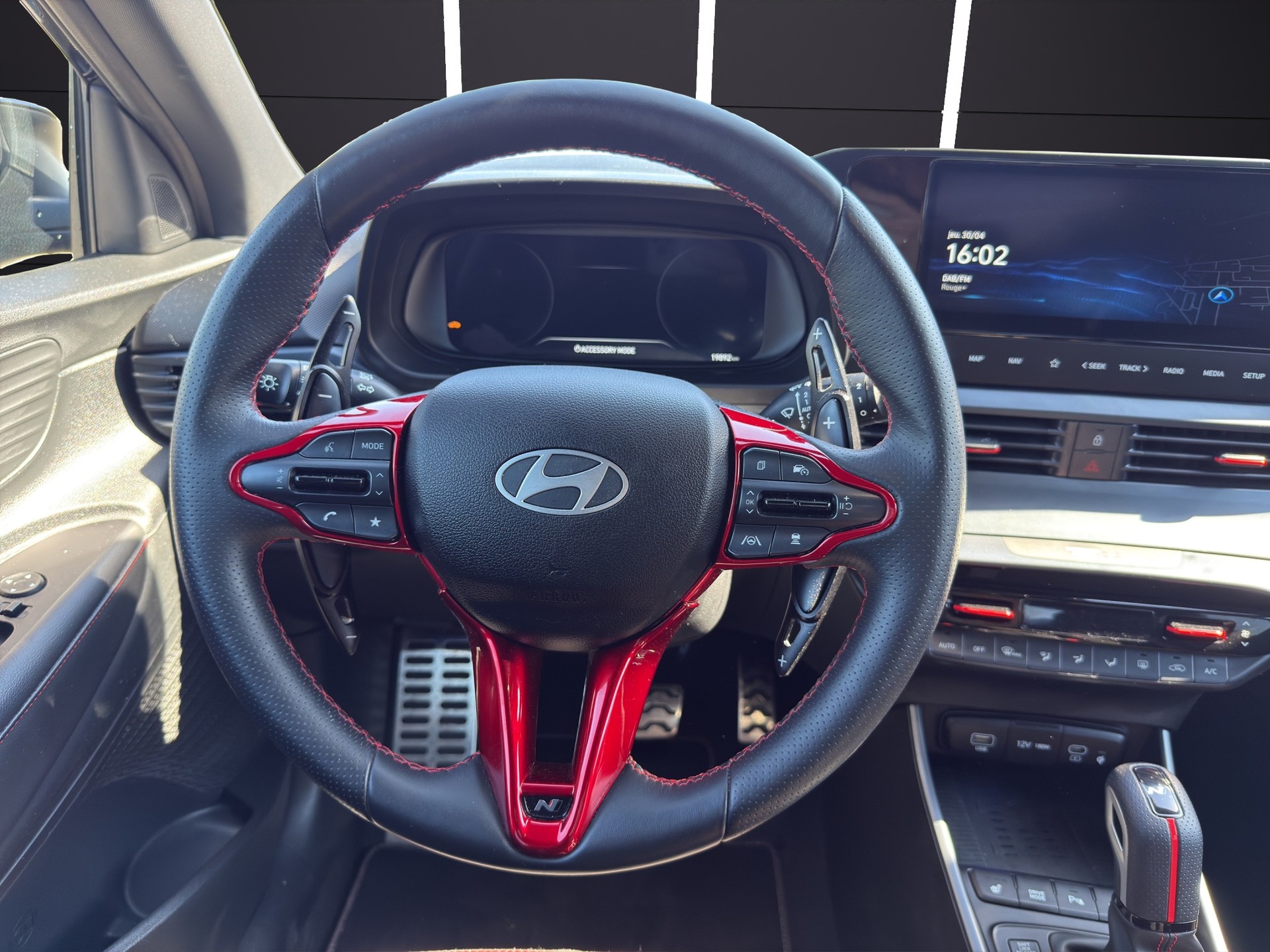 HYUNDAI i20 1.0 T-GDi N-Line DCT-image-8