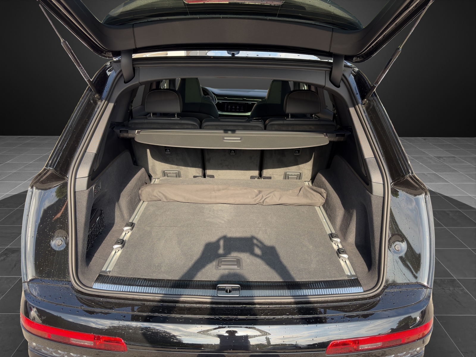 AUDI Q7 SUV TDI quattro 210 kW S Line tiptronic-image-13