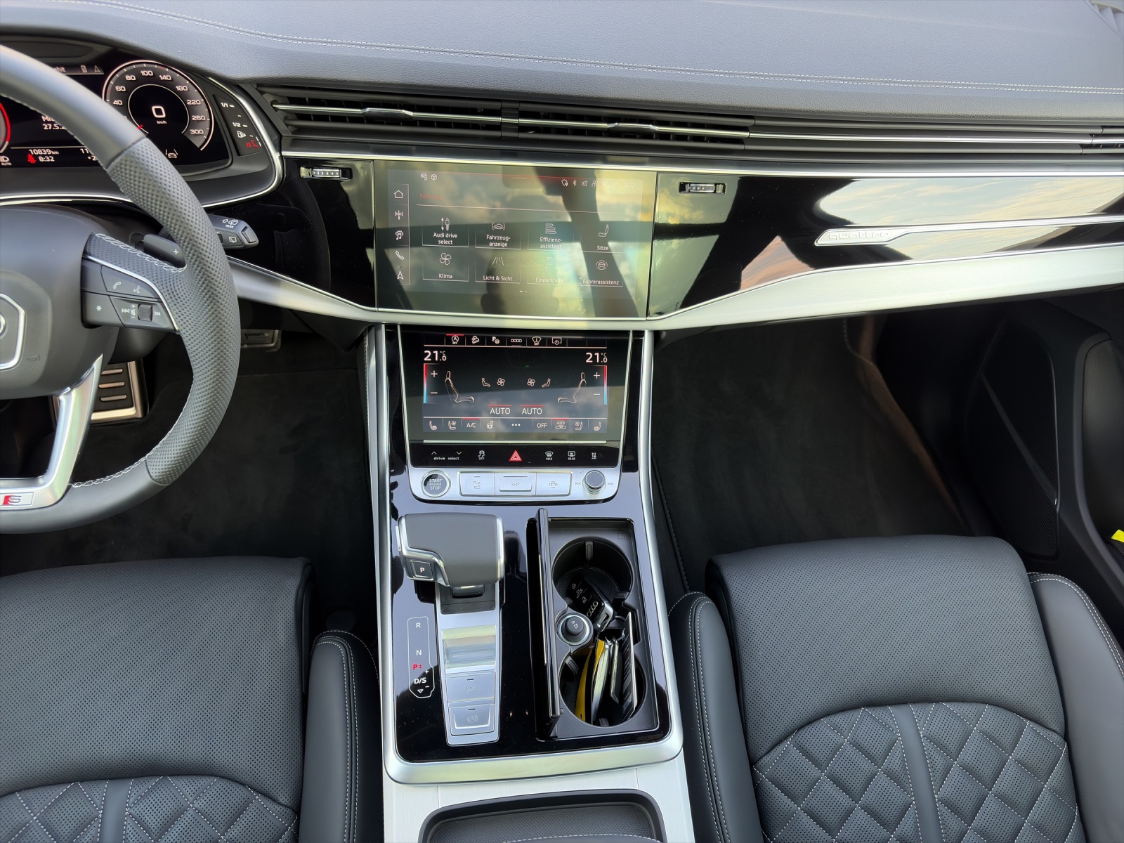 AUDI Q7 SUV TDI quattro 210 kW S Line tiptronic-image-12