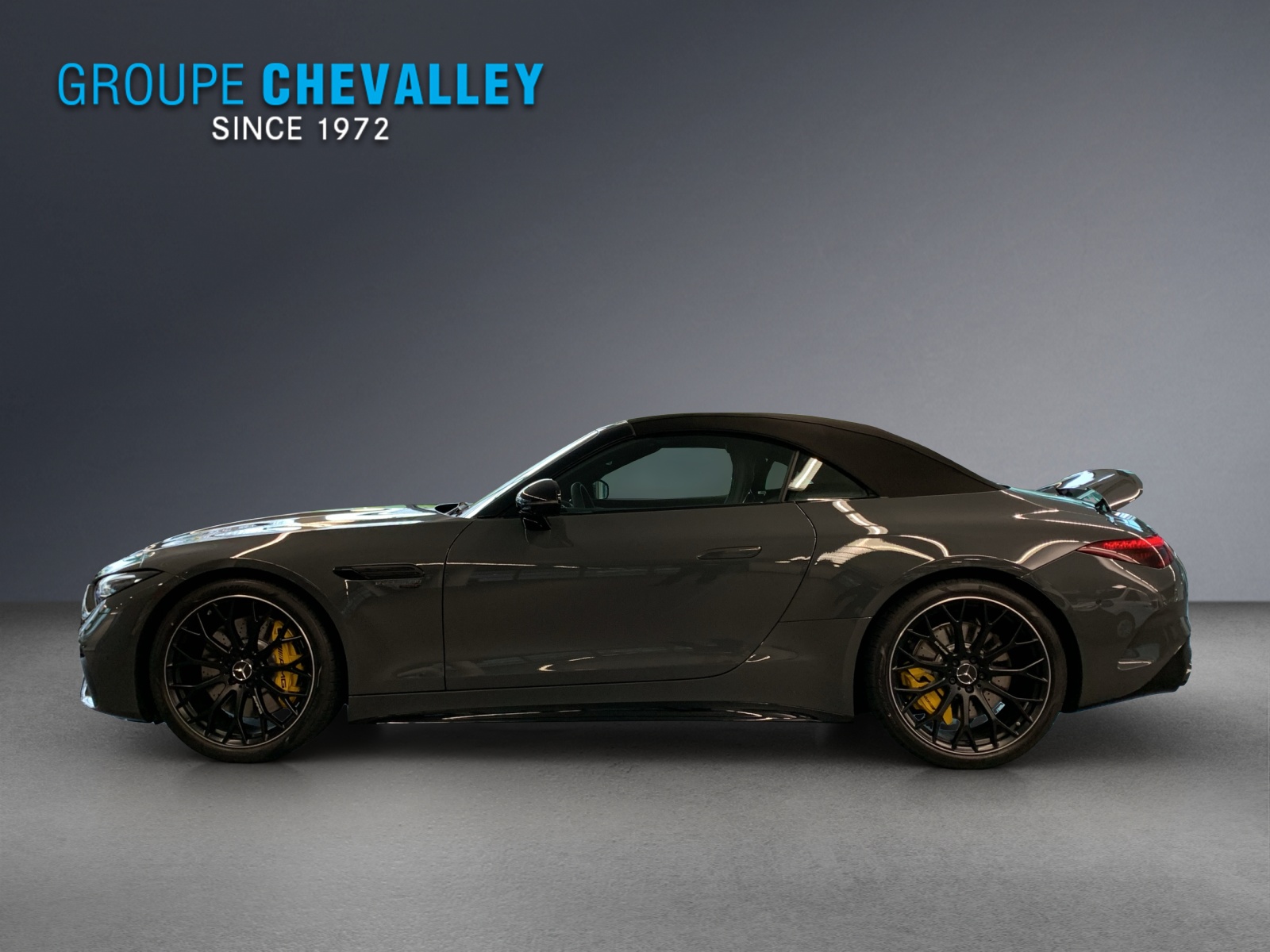 MERCEDES-BENZ AMG SL 63 4MATIC+ Executive Edition-showroom-element-1