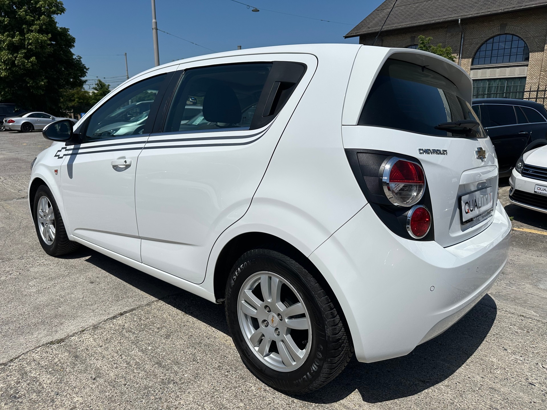 CHEVROLET AVEO 1.4 Automat-image-5