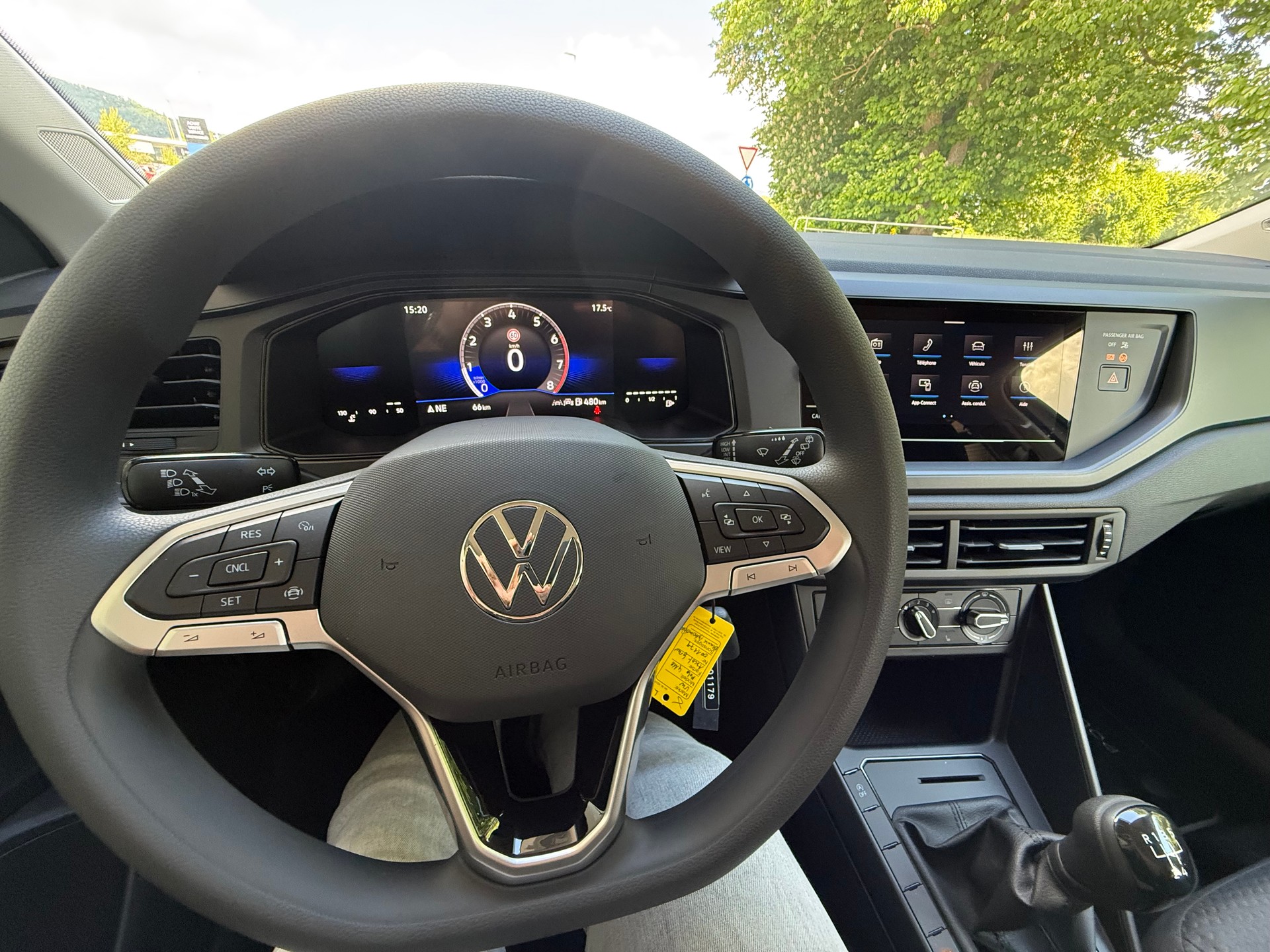 VW Polo 1.0 TSI Basis 4Me-image-9
