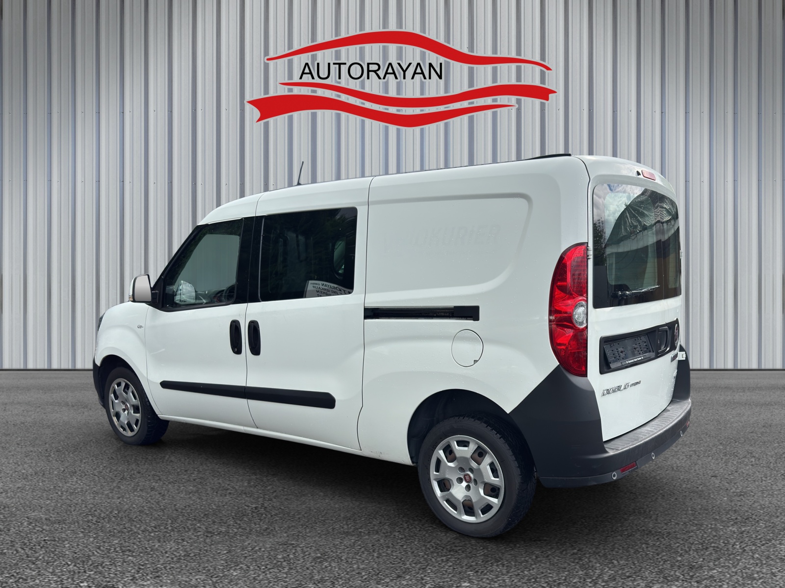 FIAT Doblò 1.4 Natural Power Cargo Swiss L2-image-4